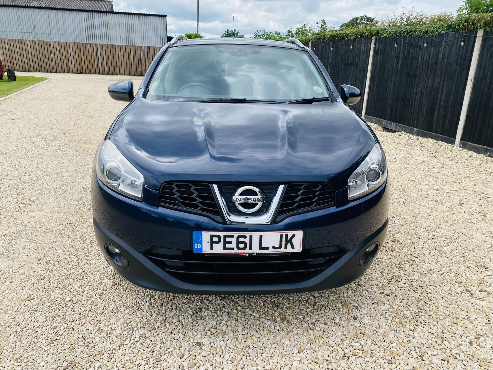 Nissan Qashqai 1.6 n-tec SUV 5dr Petrol Manual 2WD Euro 5 (117 ps)