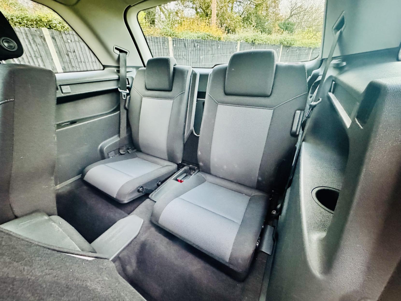 Vauxhall Zafira 1.6 Active MPV 5dr Petrol Manual Euro 4 (105 ps)