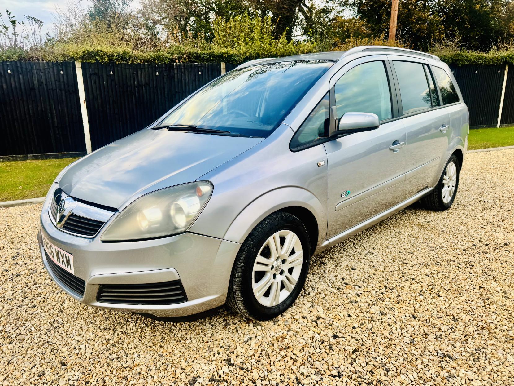 Vauxhall Zafira 1.6 Active MPV 5dr Petrol Manual Euro 4 (105 ps)
