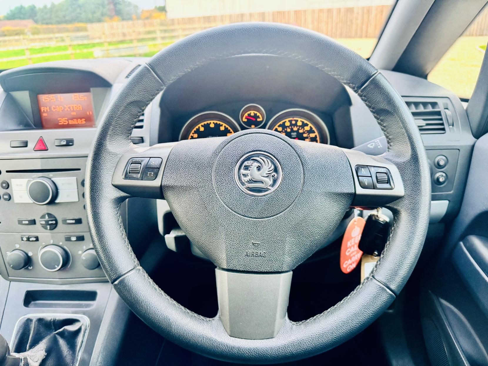 Vauxhall Zafira 1.6 Active MPV 5dr Petrol Manual Euro 4 (105 ps)