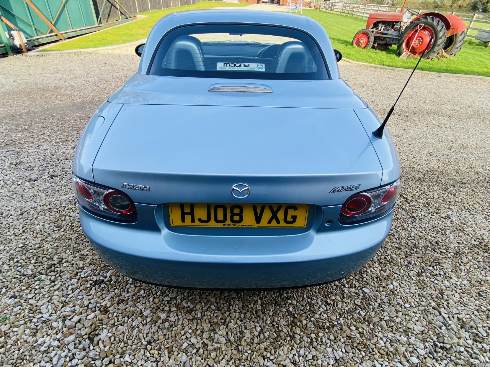 Mazda MX-5 2.0i Niseko Roadster 2dr Petrol Manual Euro 4 (160 ps)