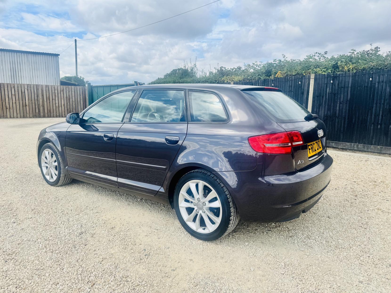 Audi A3 1.6 TDI Sport Sportback 5dr Diesel Manual Euro 5 (s/s) (105 ps)