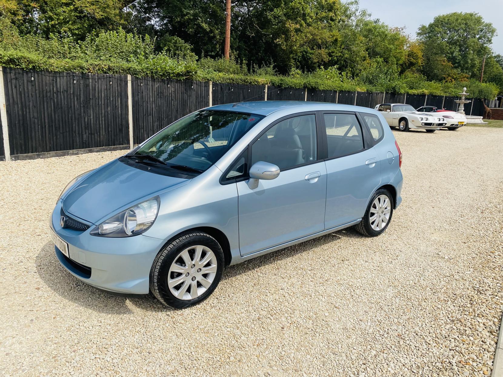 Honda Jazz 1.4 i-DSI SE Hatchback 5dr Petrol CVT-7 (139 g/km, 82 bhp)