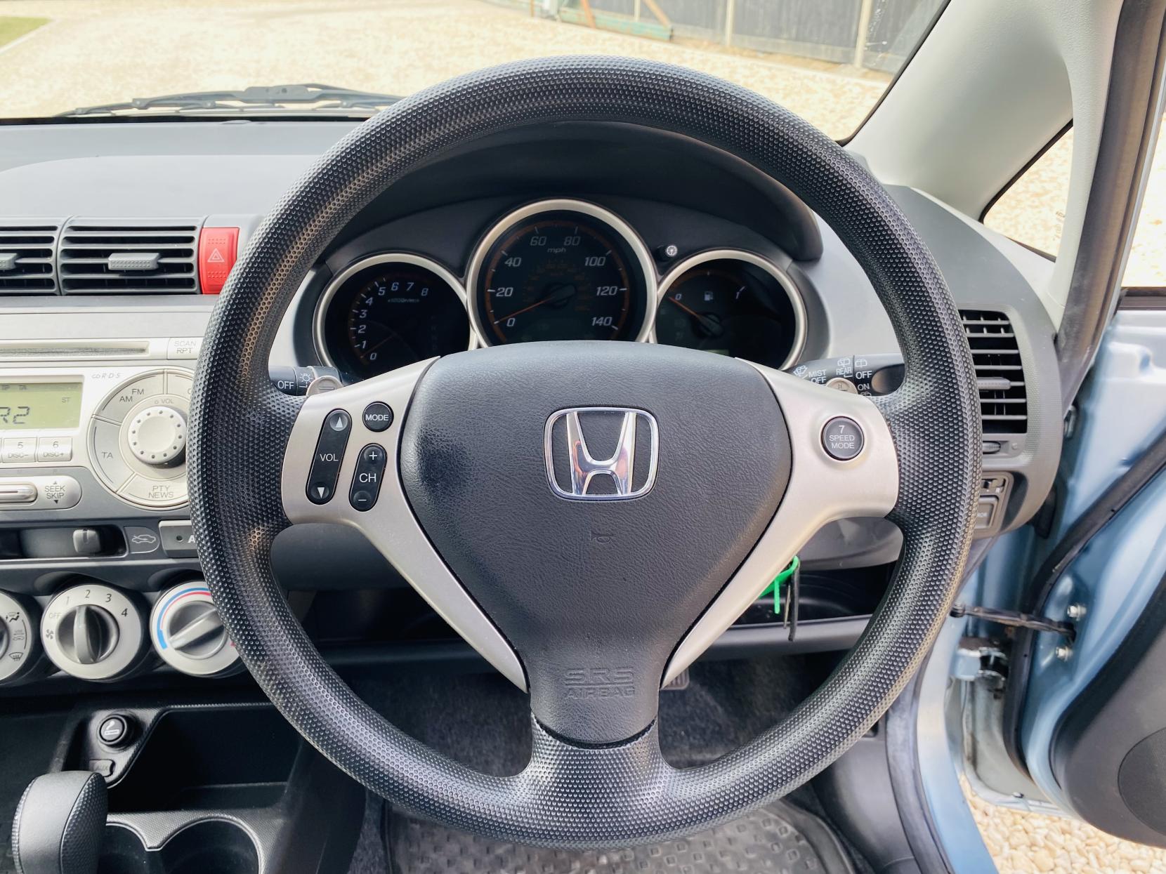 Honda Jazz 1.4 i-DSI SE Hatchback 5dr Petrol CVT-7 (139 g/km, 82 bhp)