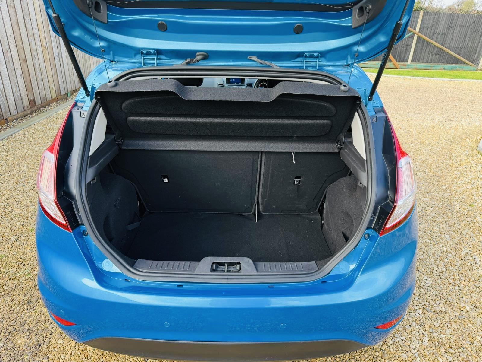 Ford Fiesta 1.0T EcoBoost Titanium Hatchback 5dr Petrol Manual Euro 6 (s/s) (125 ps)