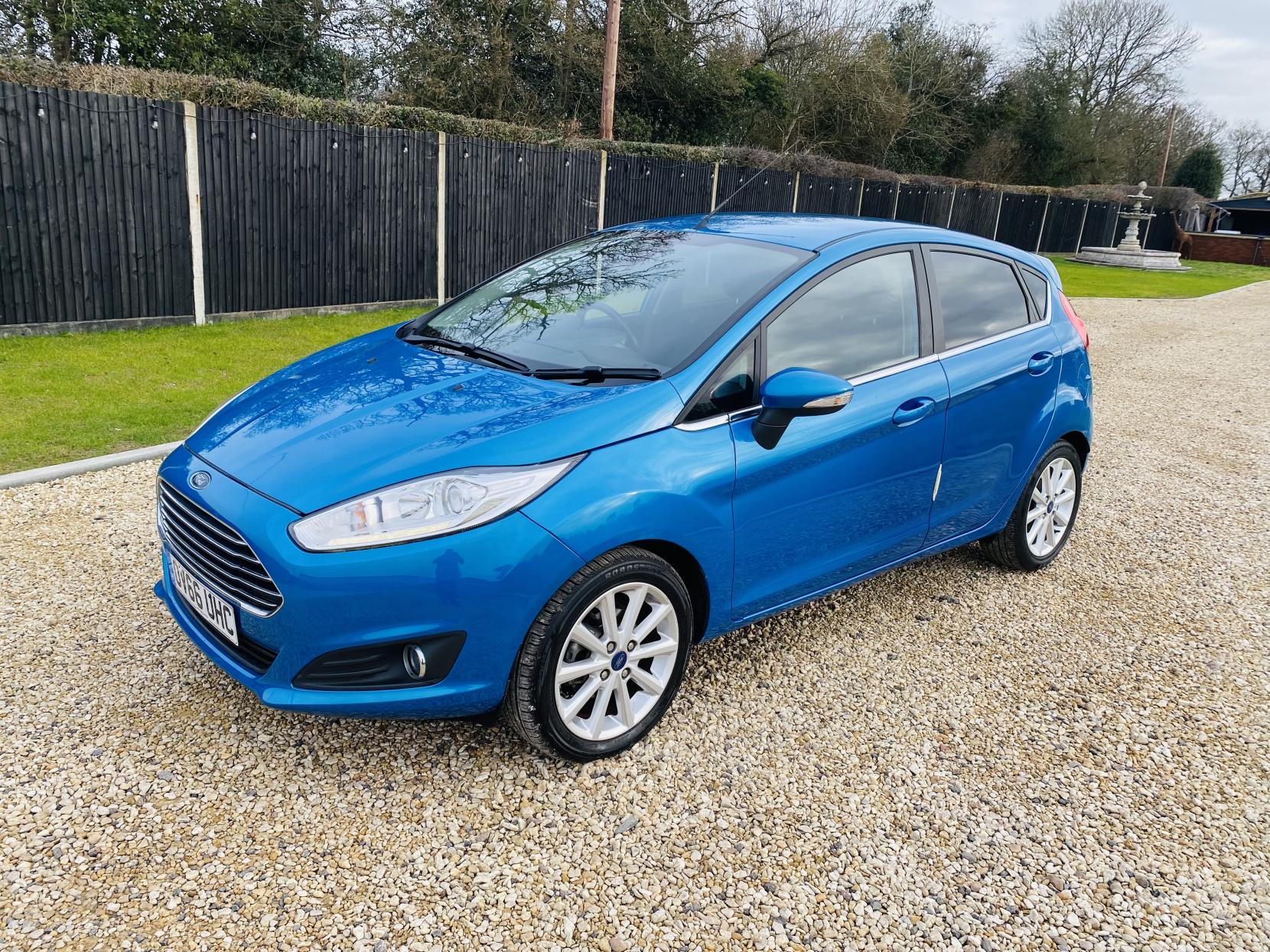 Ford Fiesta 1.0T EcoBoost Titanium Hatchback 5dr Petrol Manual Euro 6 (s/s) (125 ps)