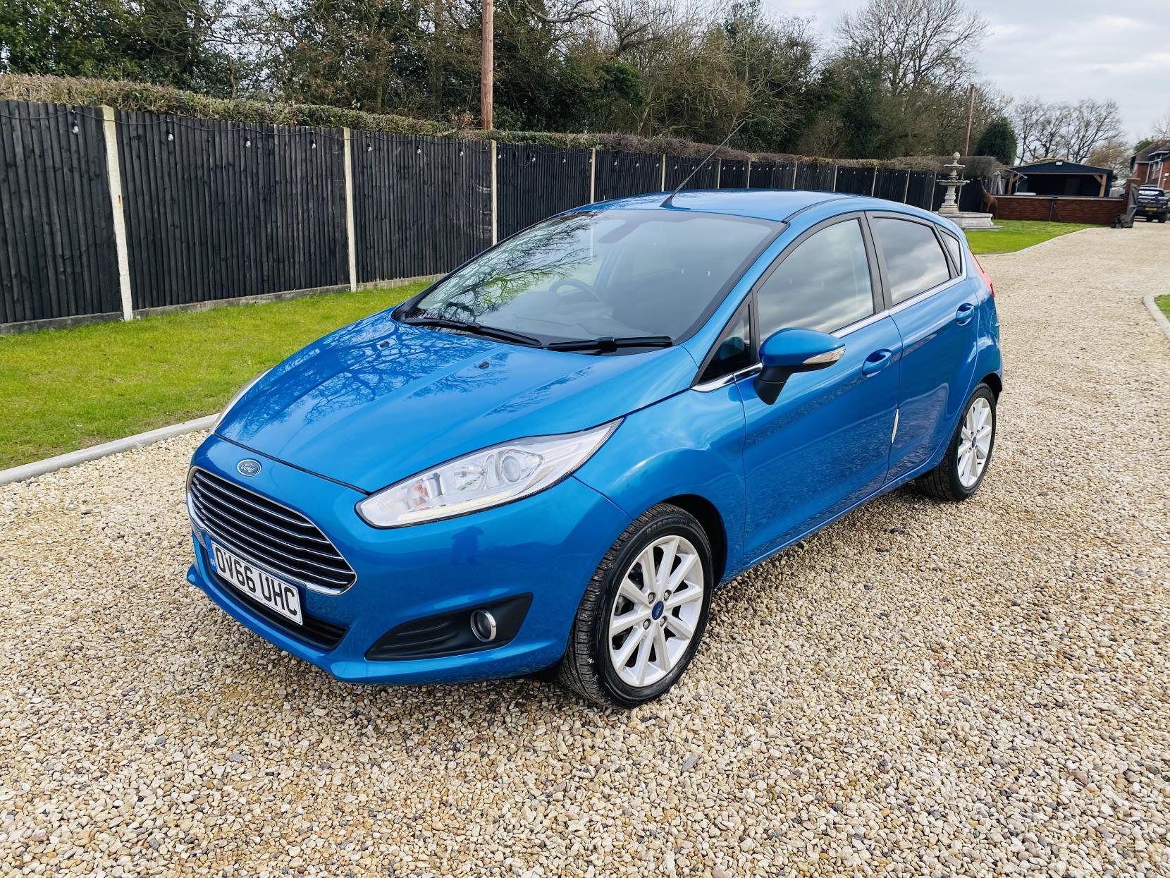 Ford Fiesta 1.0T EcoBoost Titanium Hatchback 5dr Petrol Manual Euro 6 (s/s) (125 ps)