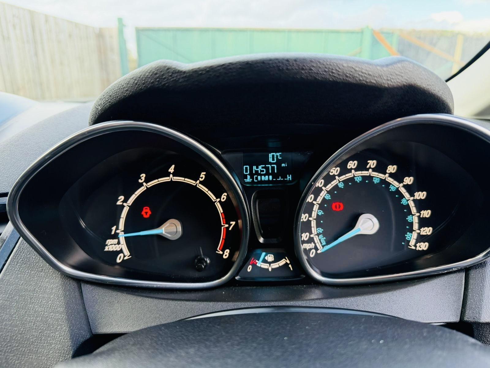 Ford Fiesta 1.0T EcoBoost Titanium Hatchback 5dr Petrol Manual Euro 6 (s/s) (125 ps)