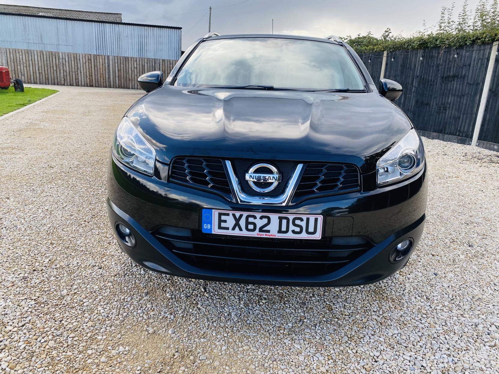 Nissan Qashqai 1.6 n-tec+ SUV 5dr Petrol CVT 2WD Euro 5 (117 ps)