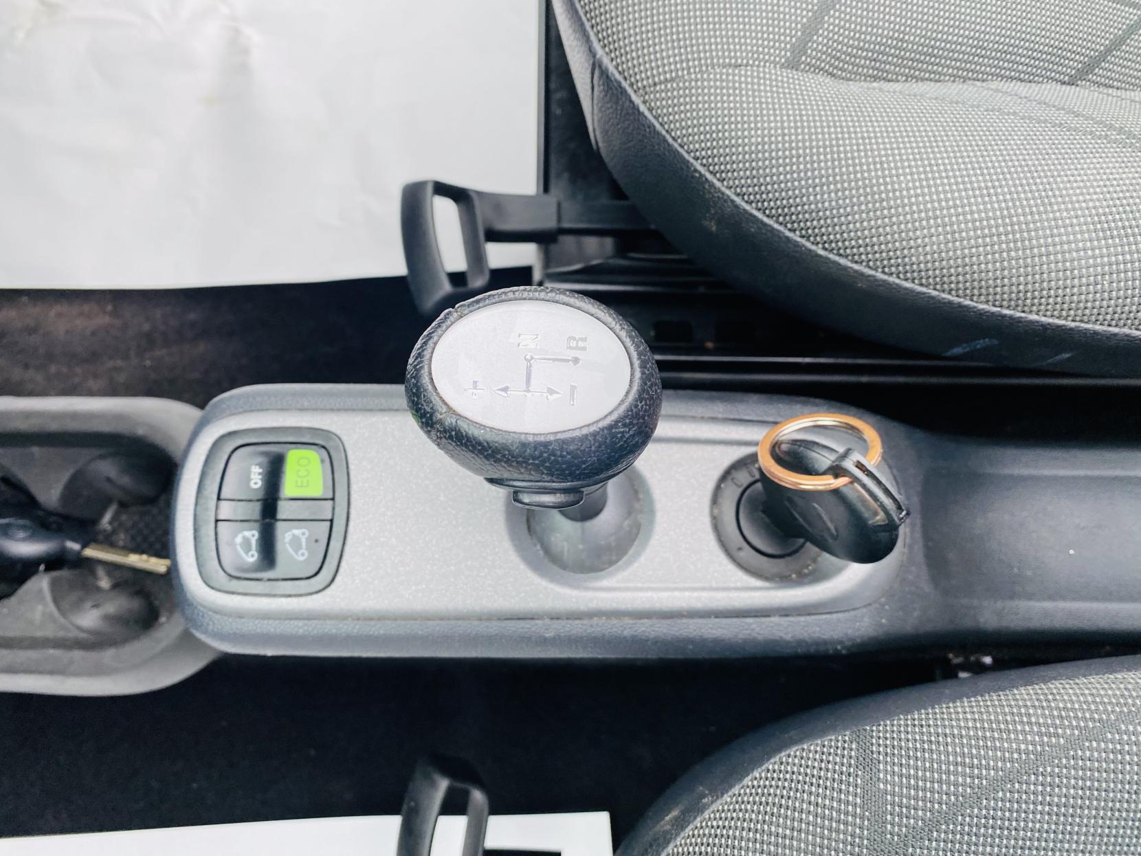 Smart fortwo 1.0 MHD Passion Cabriolet 2dr Petrol SoftTouch Euro 5 (s/s) (71 bhp)