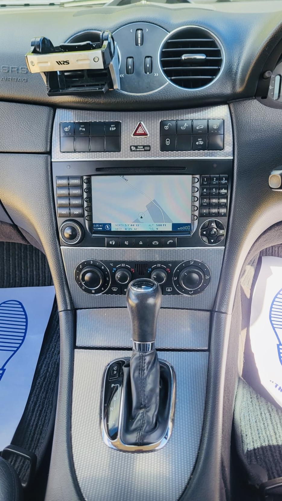 Mercedes-Benz CLK 2.6 CLK240 Avantgarde Coupe 2dr Petrol Automatic (250 g/km, 170 bhp)