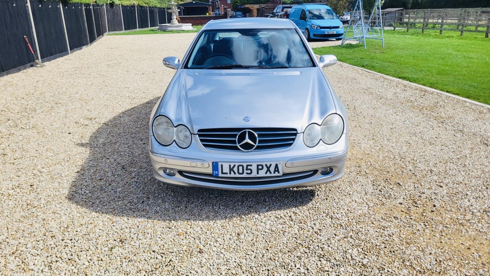 Mercedes-Benz CLK 2.6 CLK240 Avantgarde Coupe 2dr Petrol Automatic (250 g/km, 170 bhp)
