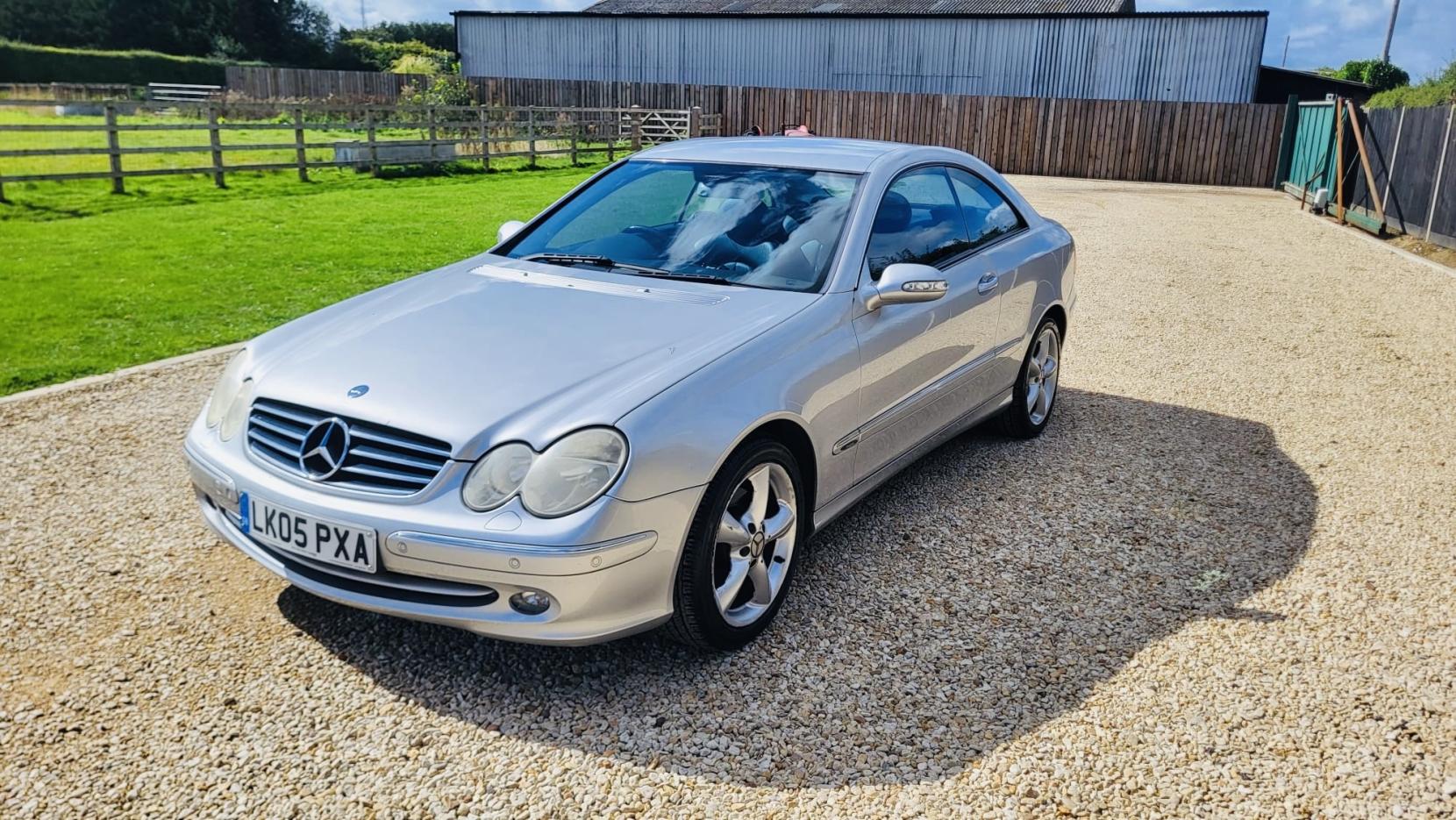 Mercedes-Benz CLK 2.6 CLK240 Avantgarde Coupe 2dr Petrol Automatic (250 g/km, 170 bhp)