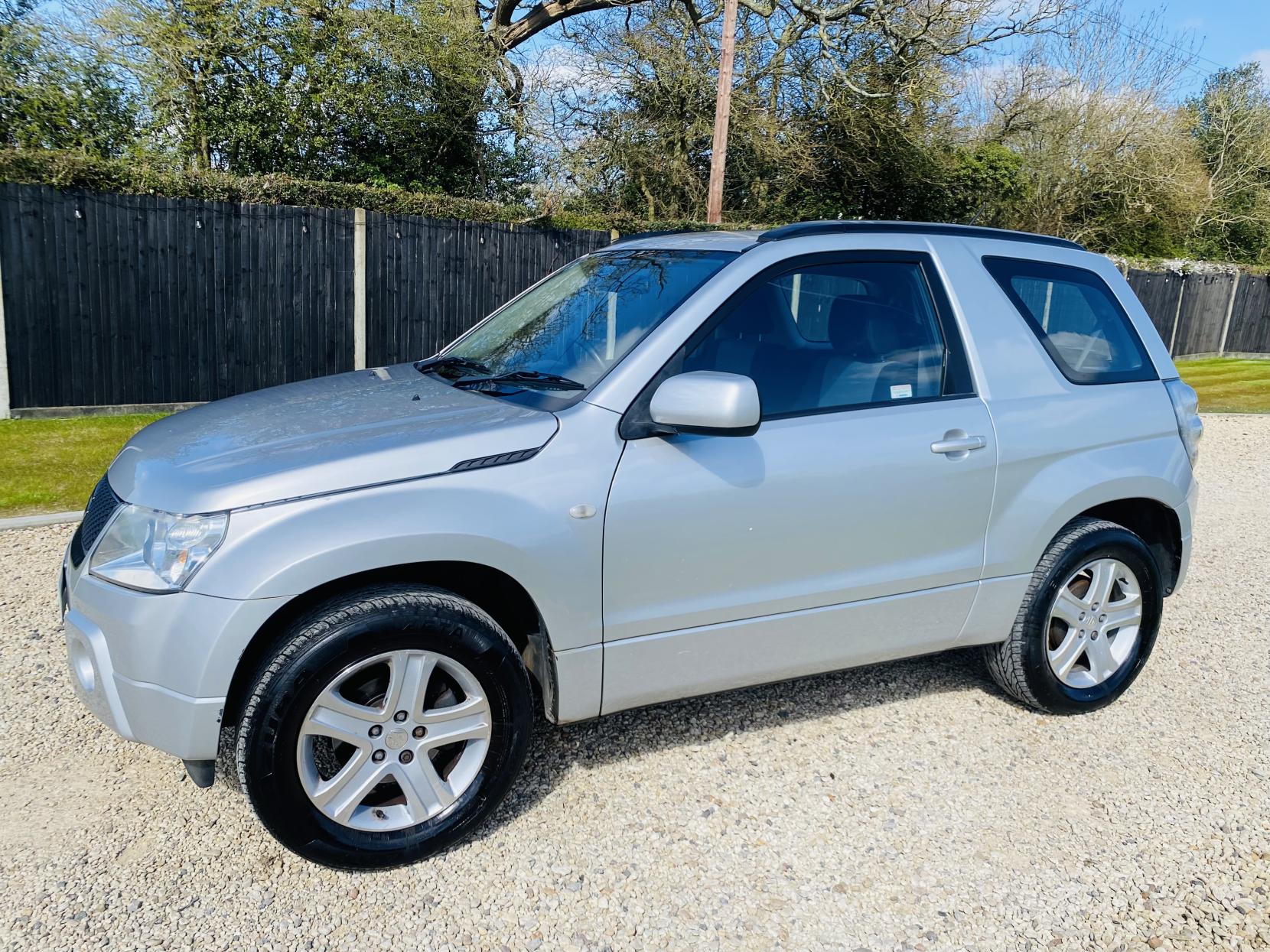 Suzuki Grand Vitara 1.6 VVT + SUV 3dr Petrol Manual 4WD Euro 4 (106 ps)