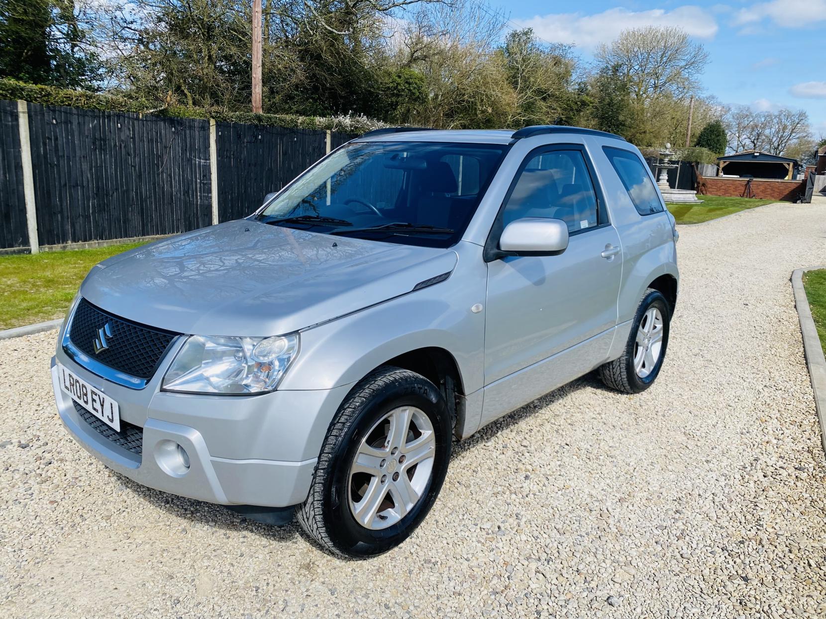 Suzuki Grand Vitara 1.6 VVT + SUV 3dr Petrol Manual 4WD Euro 4 (106 ps)