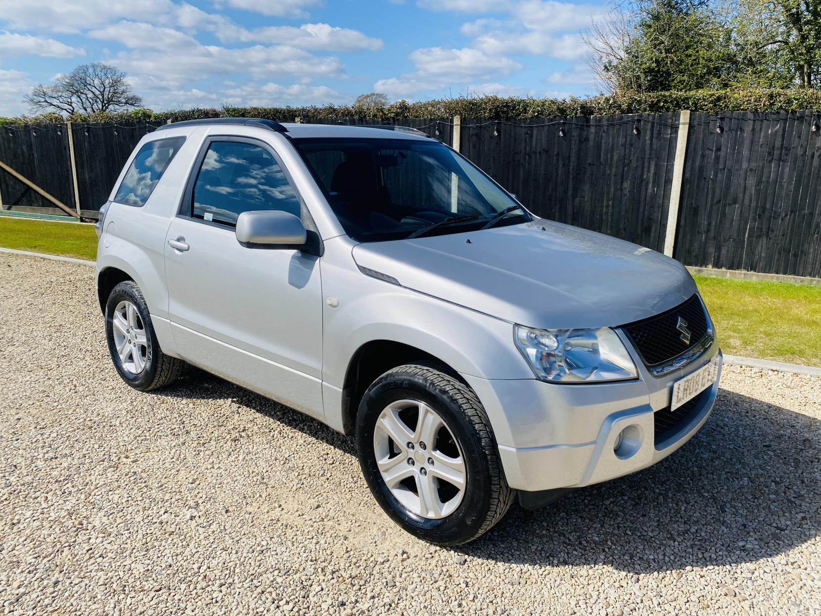 Suzuki Grand Vitara 1.6 VVT + SUV 3dr Petrol Manual 4WD Euro 4 (106 ps)