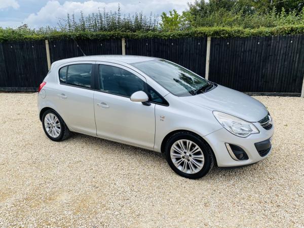 Vauxhall Corsa 1.2i ecoFLEX 16V SE Hatchback 5dr Petrol Manual Euro 5 (s/s) (85 ps)