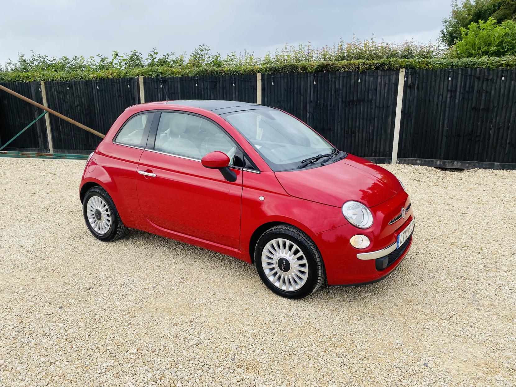 Fiat 500 1.2 Lounge Hatchback 3dr Petrol Dualogic Euro 4 (69 bhp)