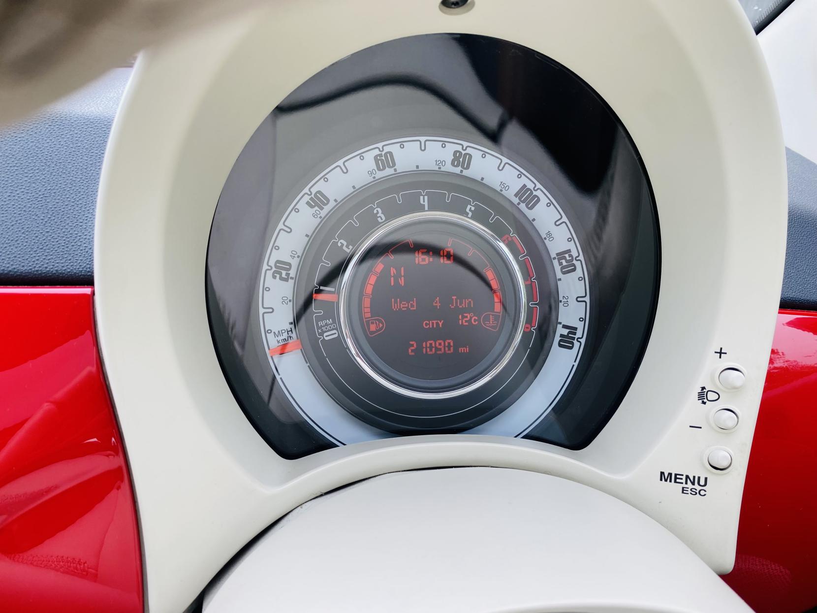Fiat 500 1.2 Lounge Hatchback 3dr Petrol Dualogic Euro 4 (69 bhp)