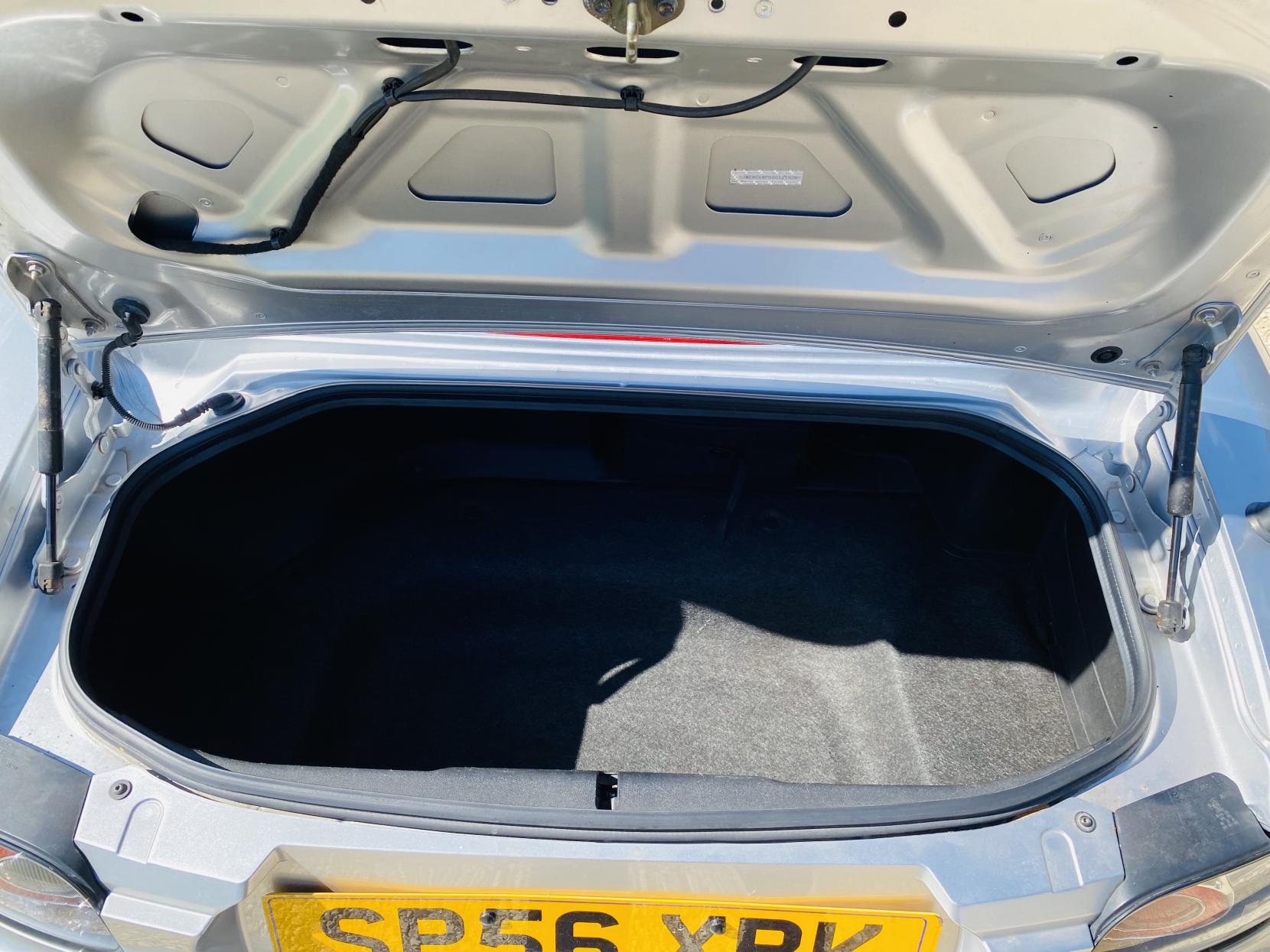 Mazda MX-5 2.0i Sport Convertible 2dr Petrol Manual Euro 4 (160 ps)