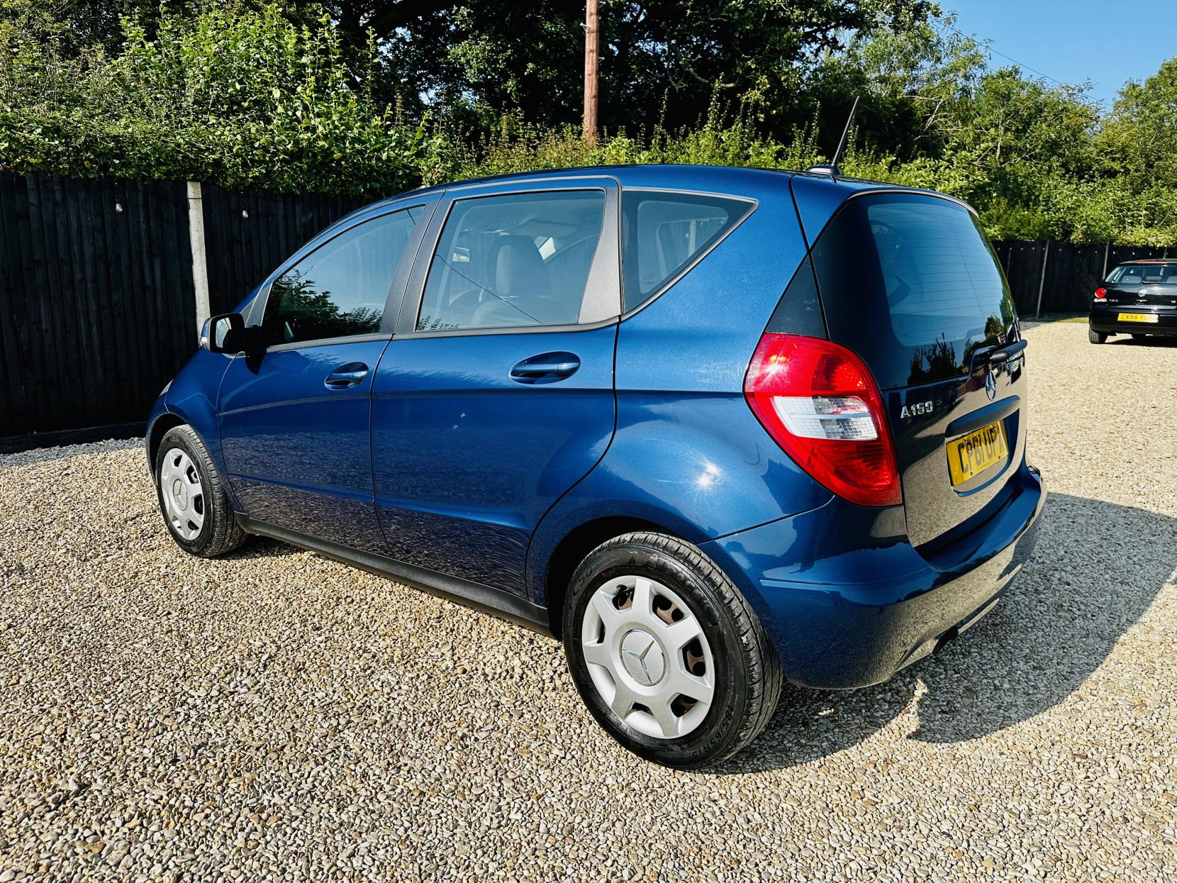 Mercedes-Benz A Class 1.5 A160 BlueEfficiency Classic SE Hatchback 5dr Petrol Manual (139 g/km, 95 bhp)