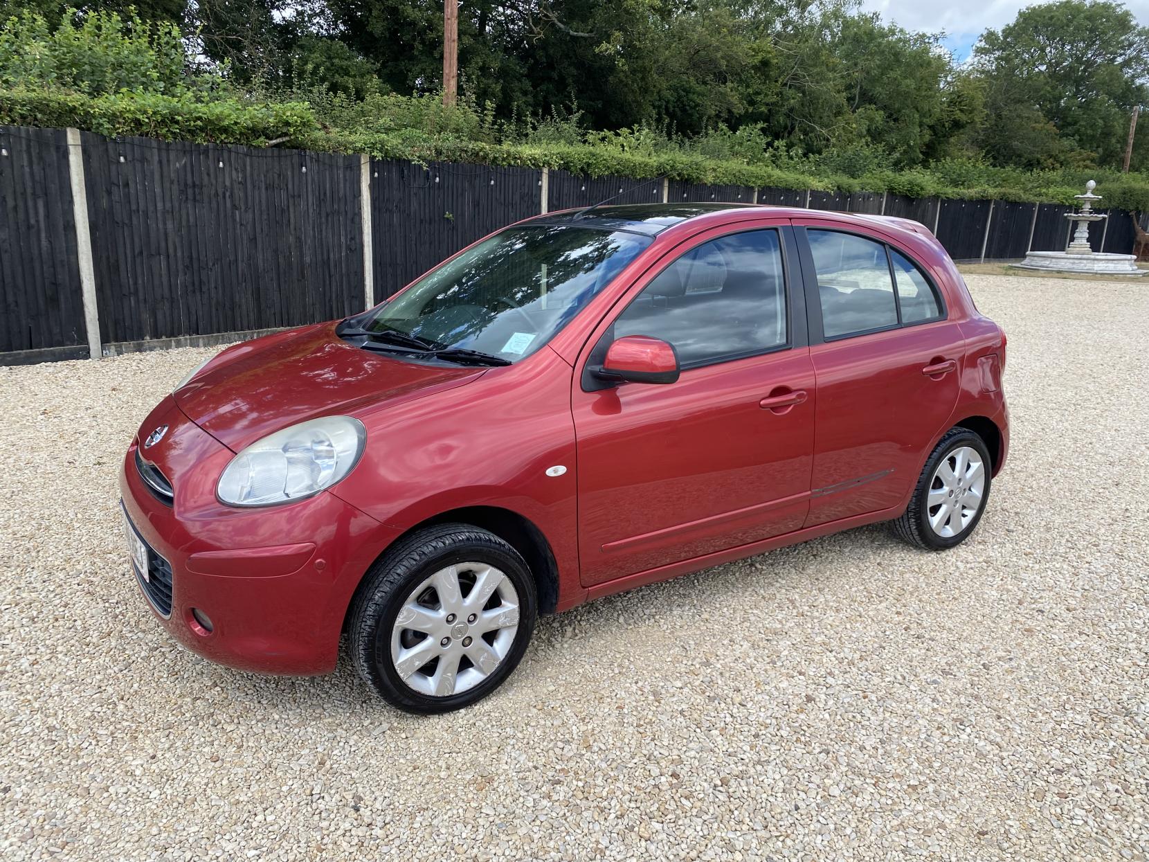 Nissan Micra 1.2 12V Tekna Hatchback 5dr Petrol Manual Euro 5 (80 ps)