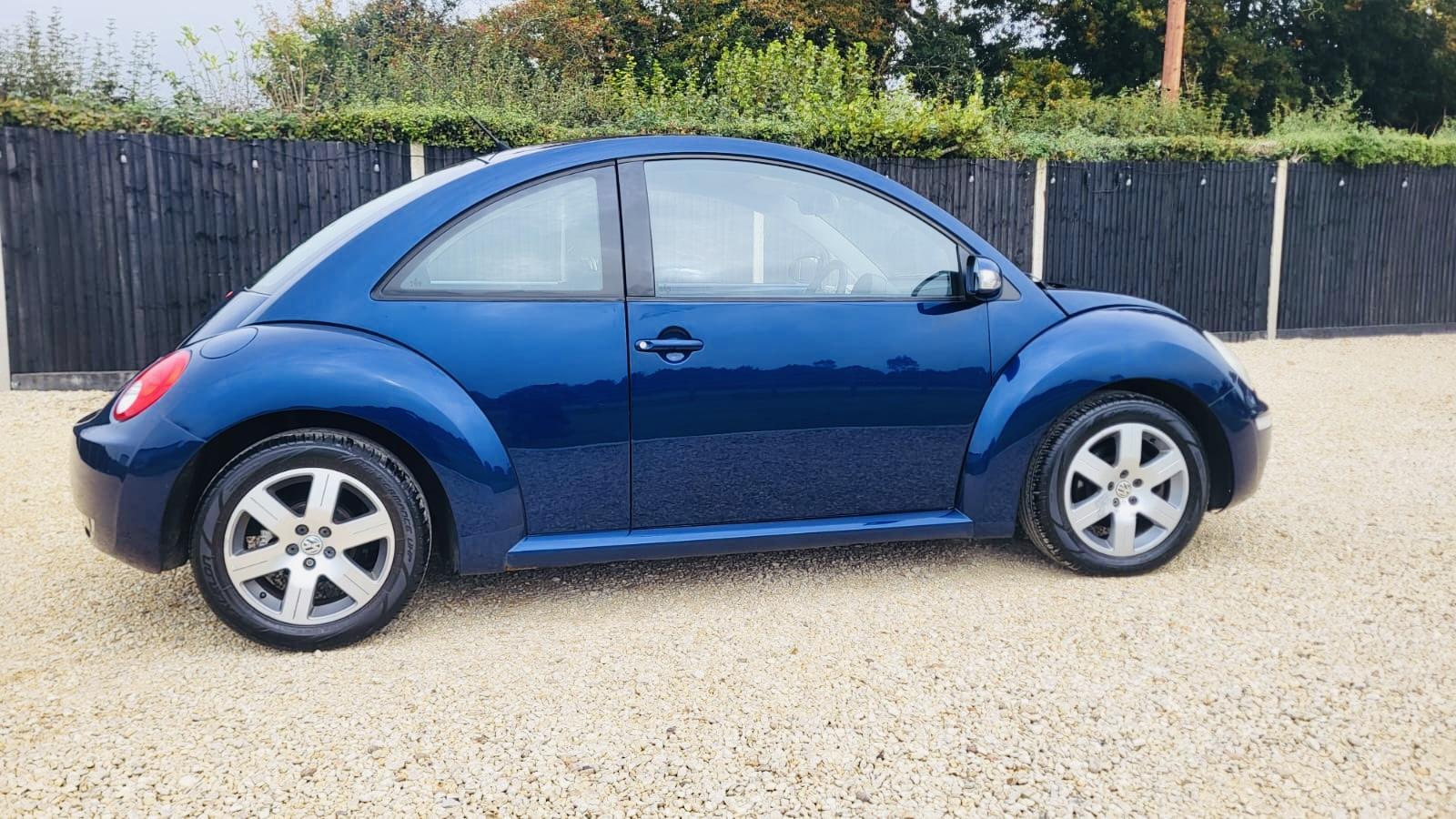 Volkswagen Beetle 1.6 Luna Hatchback 3dr Petrol Manual Euro 4 (102 ps)