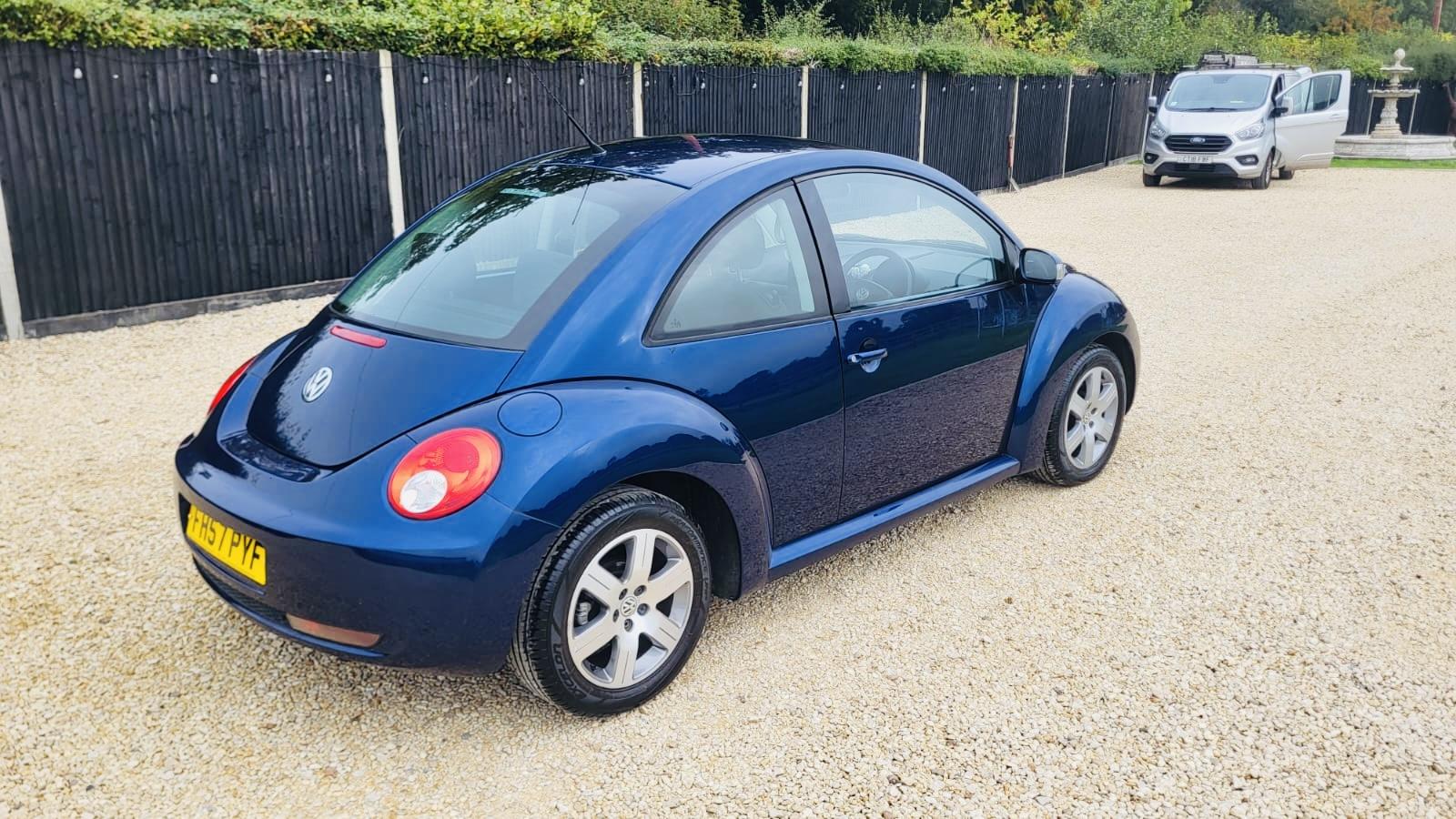 Volkswagen Beetle 1.6 Luna Hatchback 3dr Petrol Manual Euro 4 (102 ps)