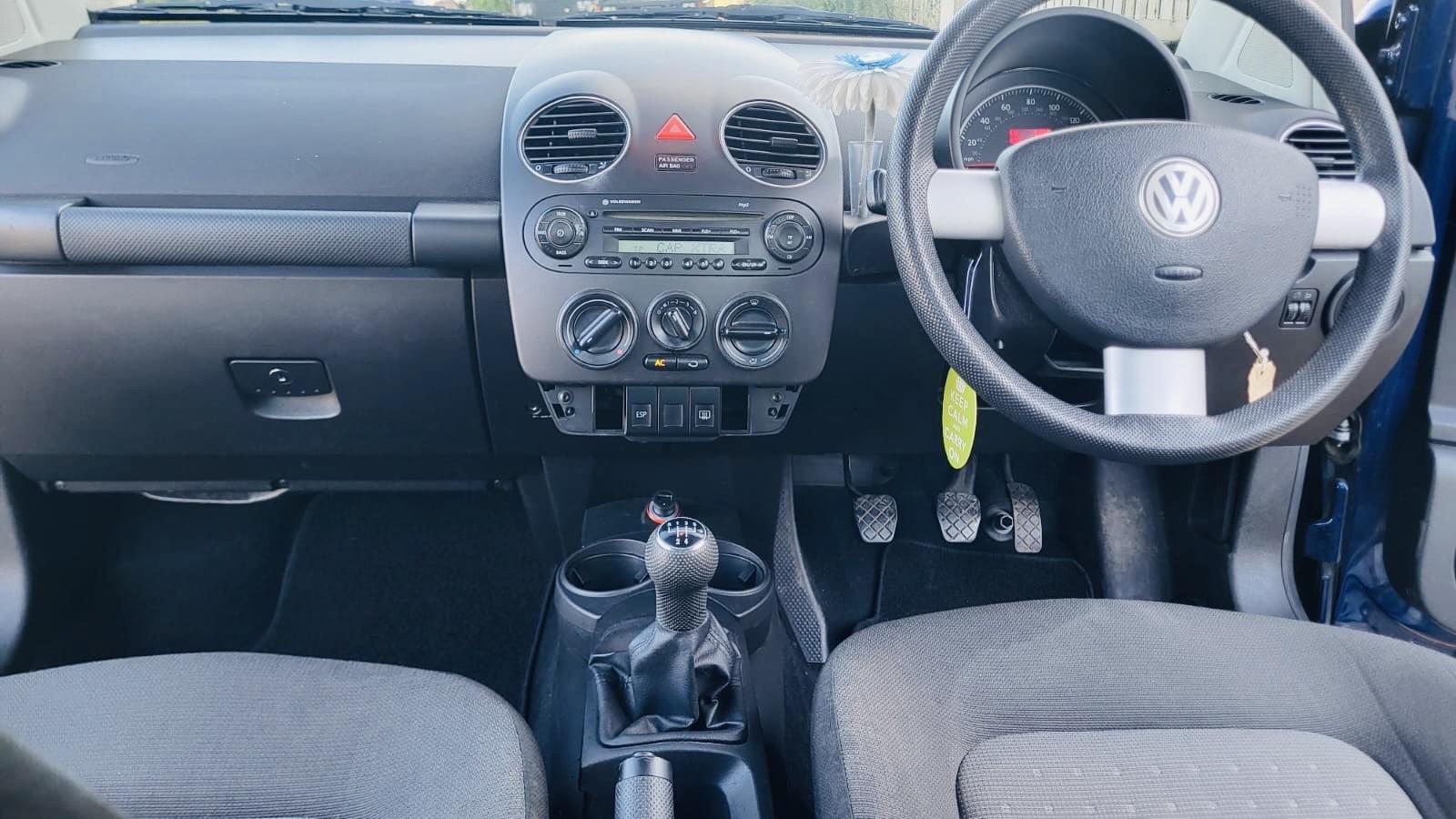 Volkswagen Beetle 1.6 Luna Hatchback 3dr Petrol Manual Euro 4 (102 ps)