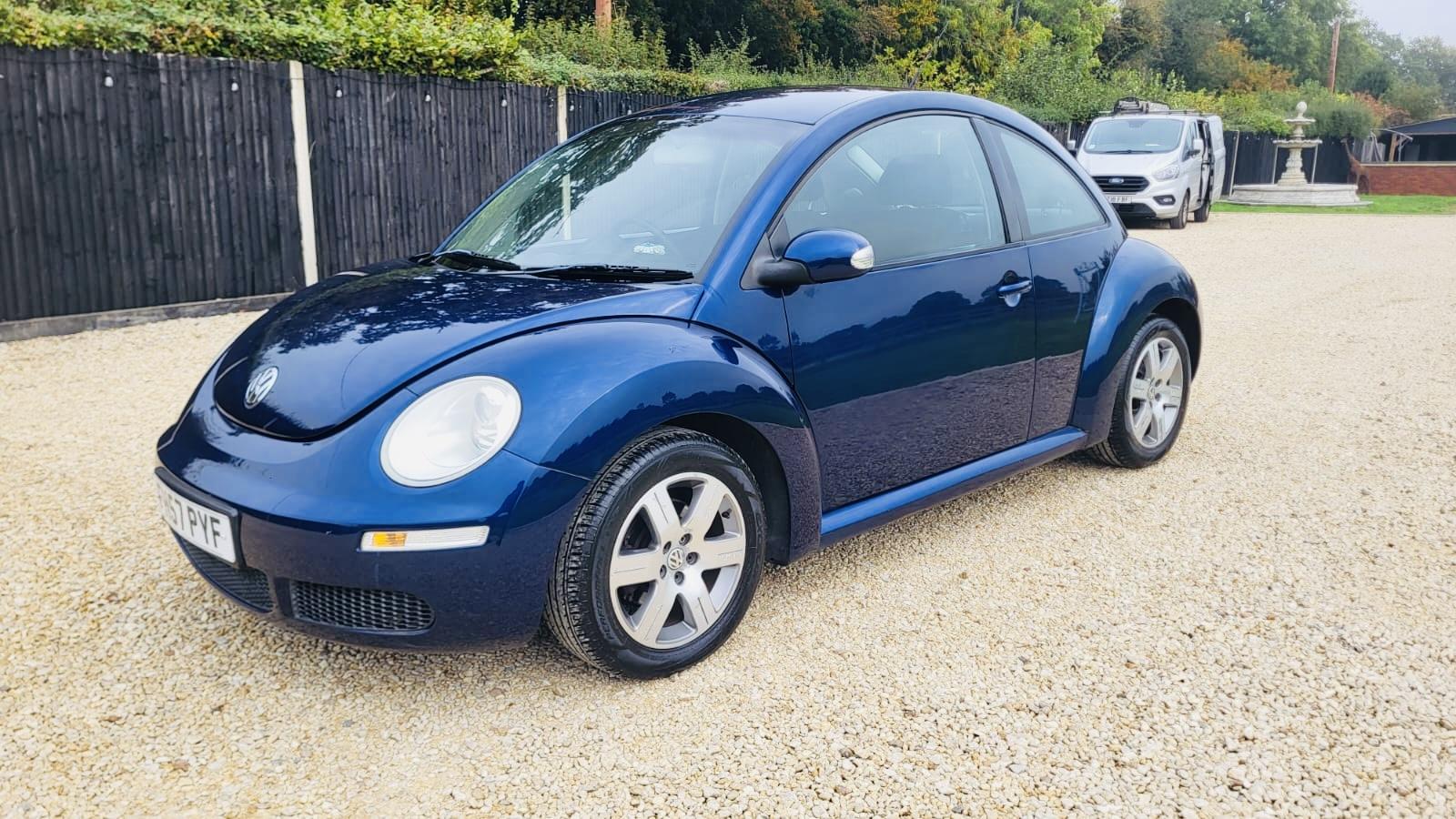 Volkswagen Beetle 1.6 Luna Hatchback 3dr Petrol Manual Euro 4 (102 ps)