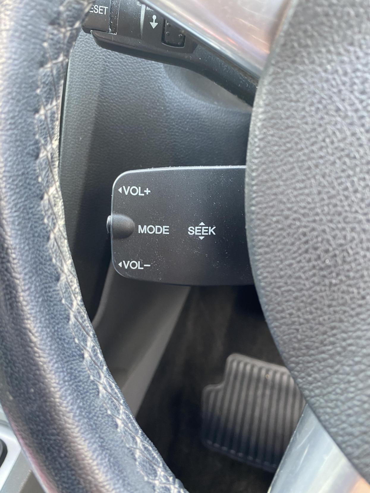 Ford Focus 1.6 Zetec Hatchback 5dr Petrol Automatic (184 g/km, 99 bhp)