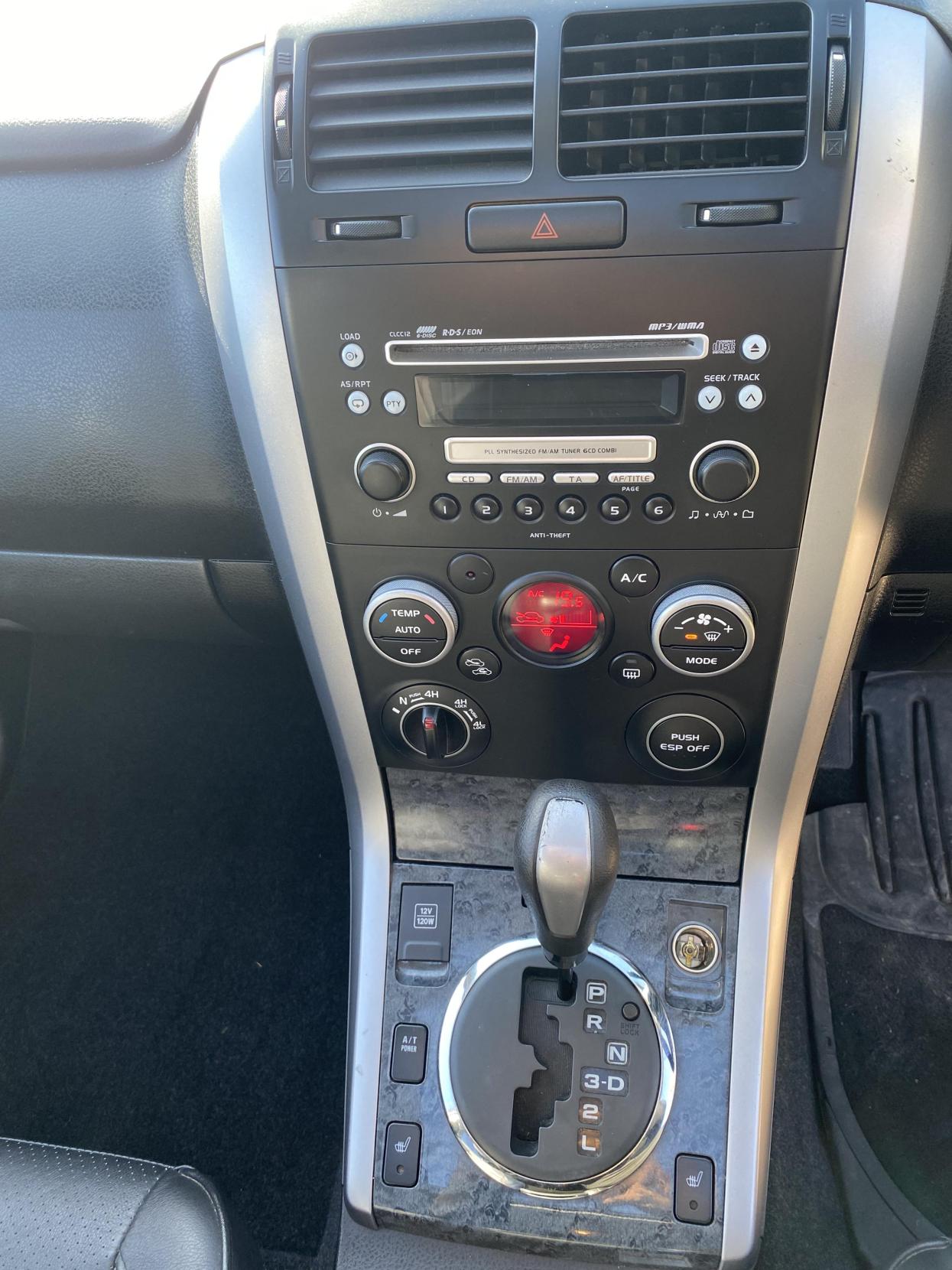 Suzuki Grand Vitara 2.4 VVT SZ5 SUV 5dr Petrol Auto 4WD Euro 4 (169 ps)