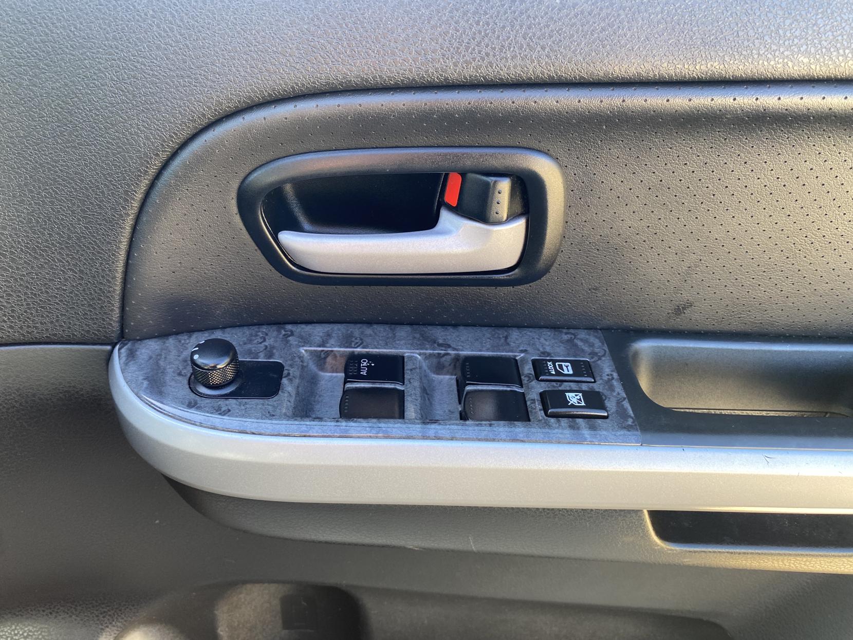 Suzuki Grand Vitara 2.4 VVT SZ5 SUV 5dr Petrol Auto 4WD Euro 4 (169 ps)