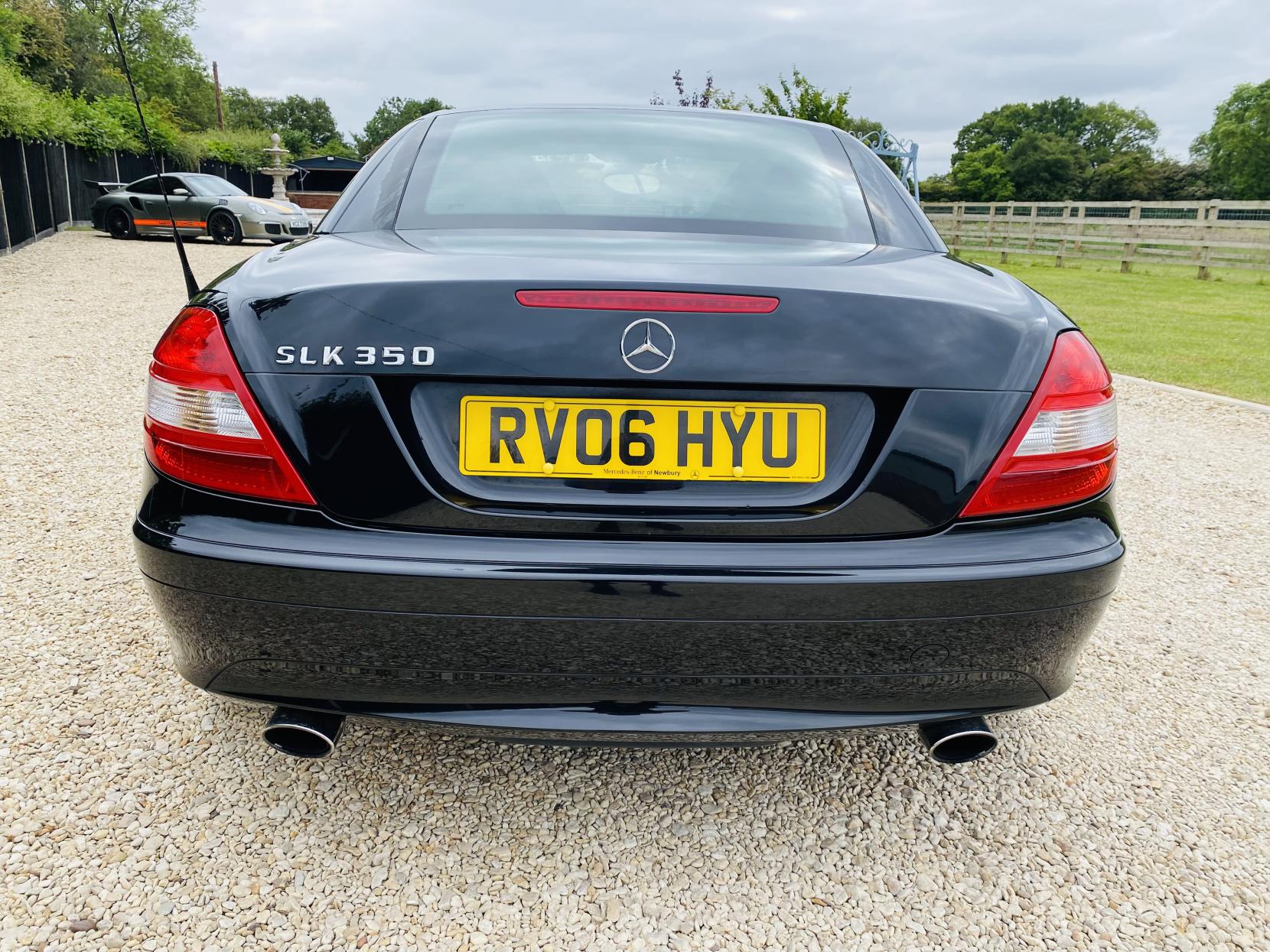 Mercedes-Benz SLK 3.5 SLK350 Convertible 2dr Petrol 7G-Tronic (242 g/km, 272 bhp)