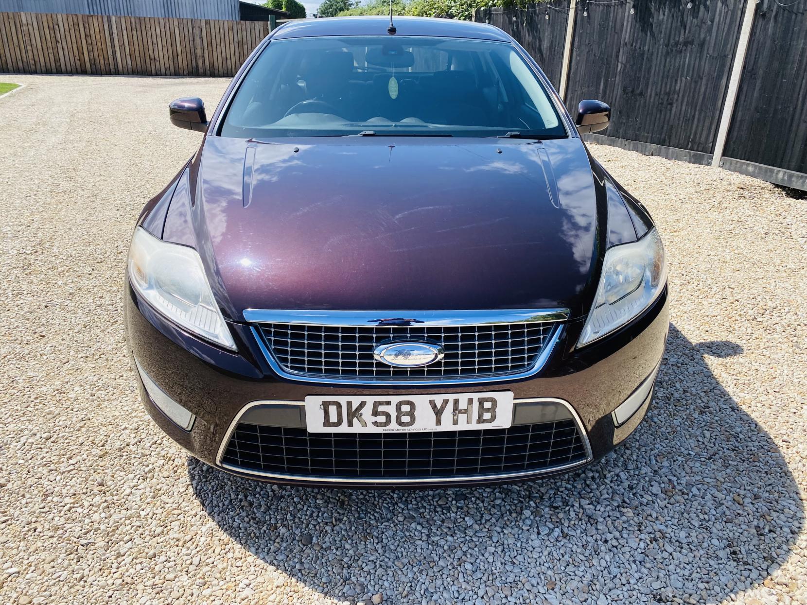 Ford Mondeo 2.3 Ghia Hatchback 5dr Petrol Automatic (223 g/km, 159 bhp)
