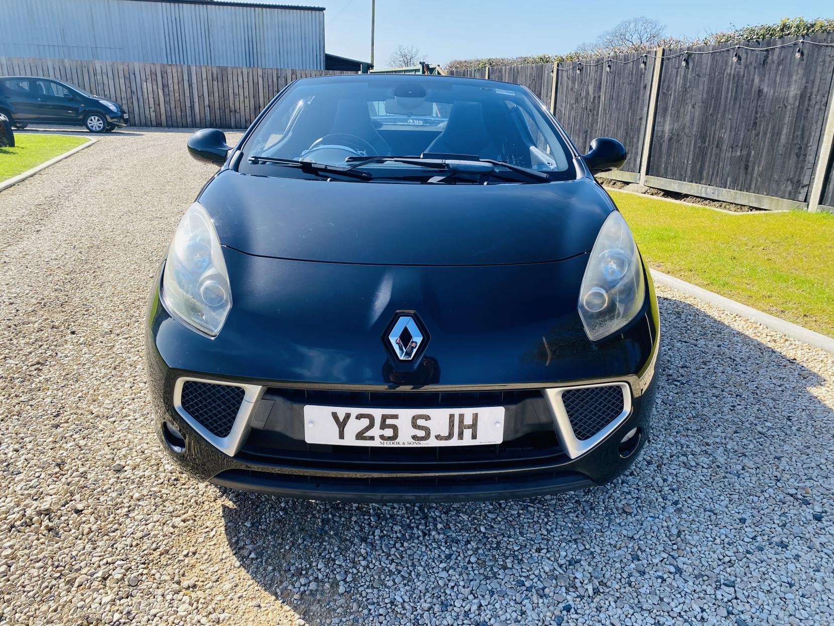 Renault Wind 1.2 TCe Dynamique S Convertible 2dr Petrol Manual Euro 5 (100 ps)