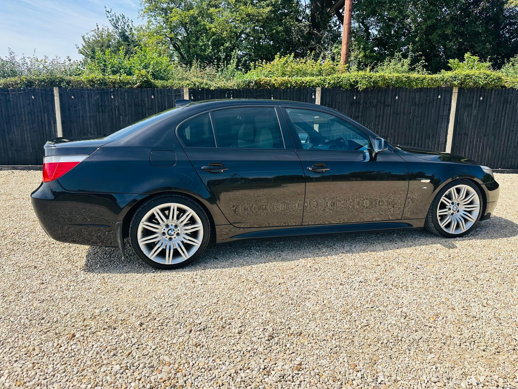 BMW 5 Series 3.0 535d M Sport Saloon 4dr Diesel Auto Euro 4 (272 ps)