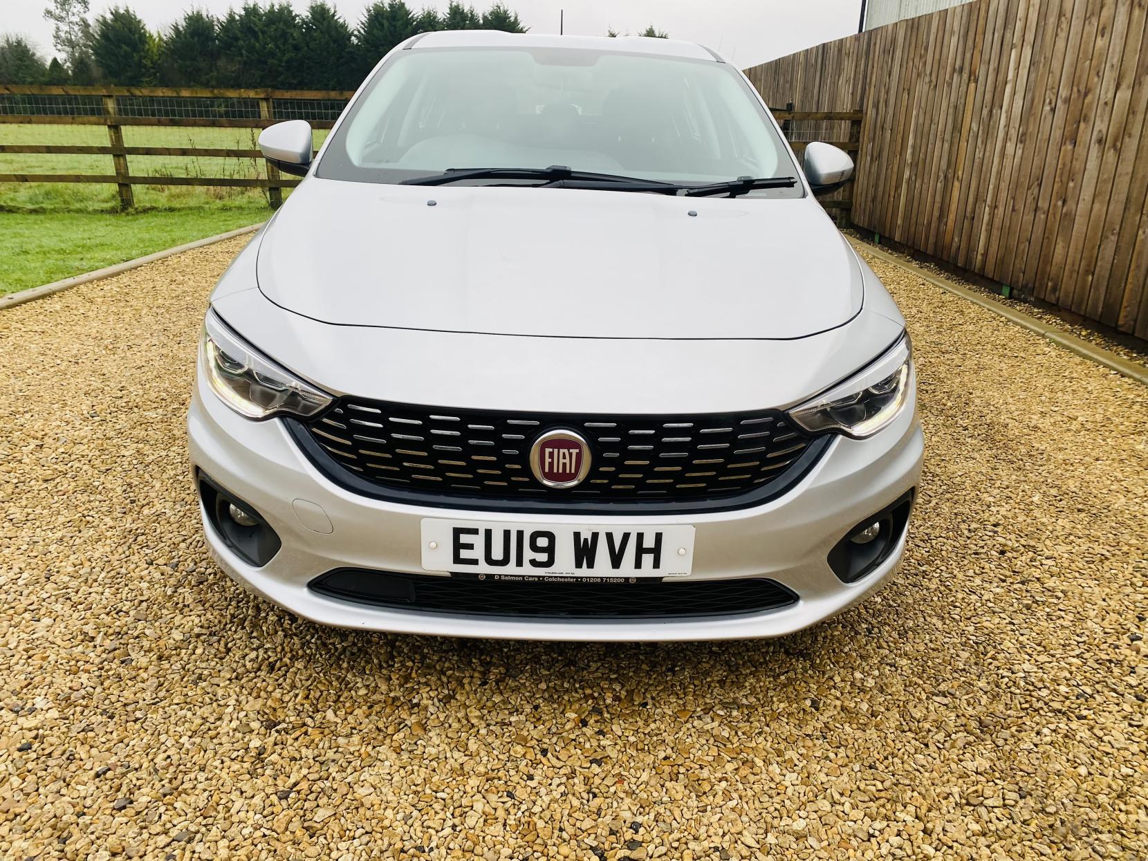 Fiat Tipo 1.4 MPI Easy Plus Hatchback 5dr Petrol Manual Euro 6 (95 ps)