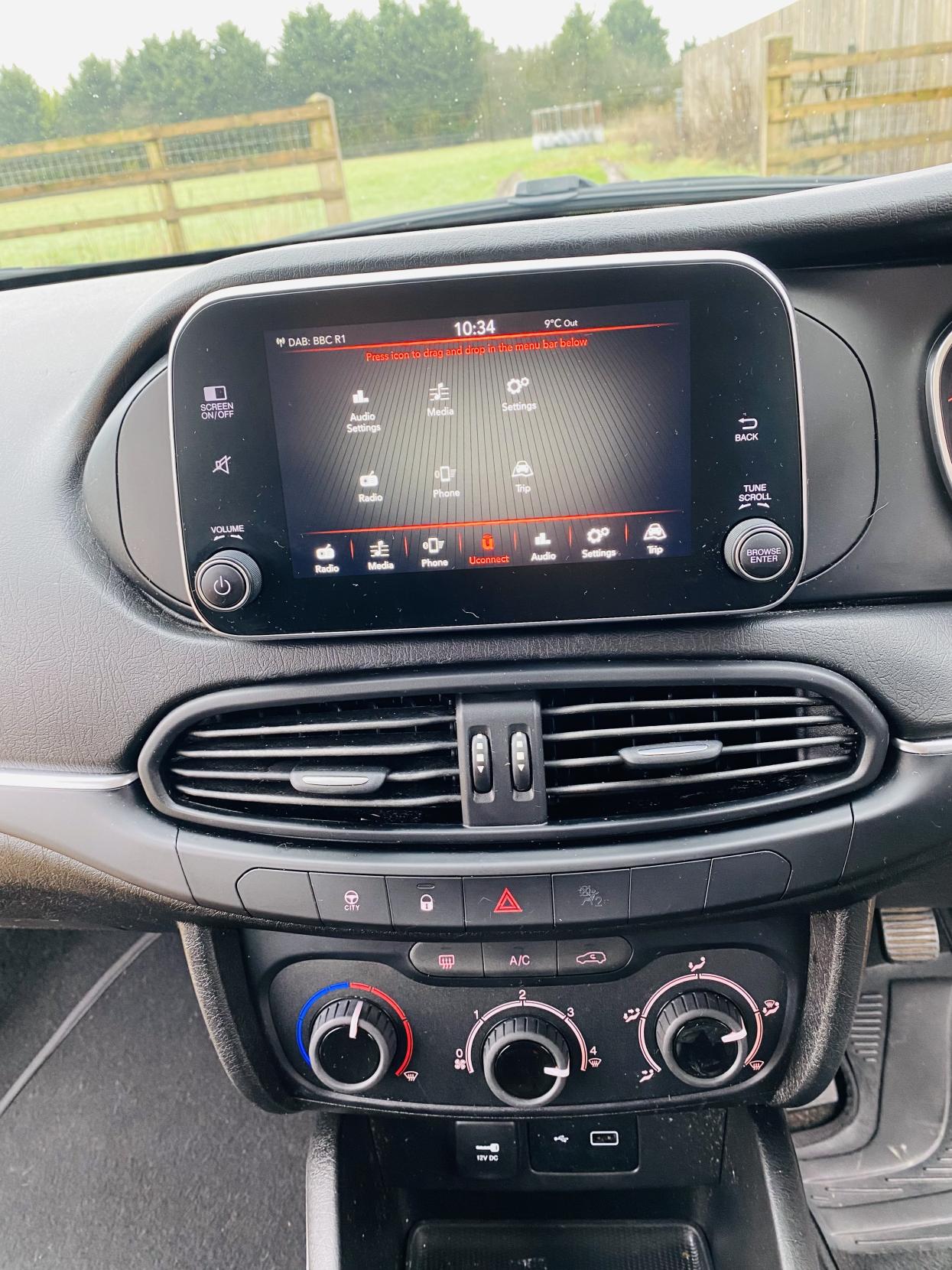 Fiat Tipo 1.4 MPI Easy Plus Hatchback 5dr Petrol Manual Euro 6 (95 ps)