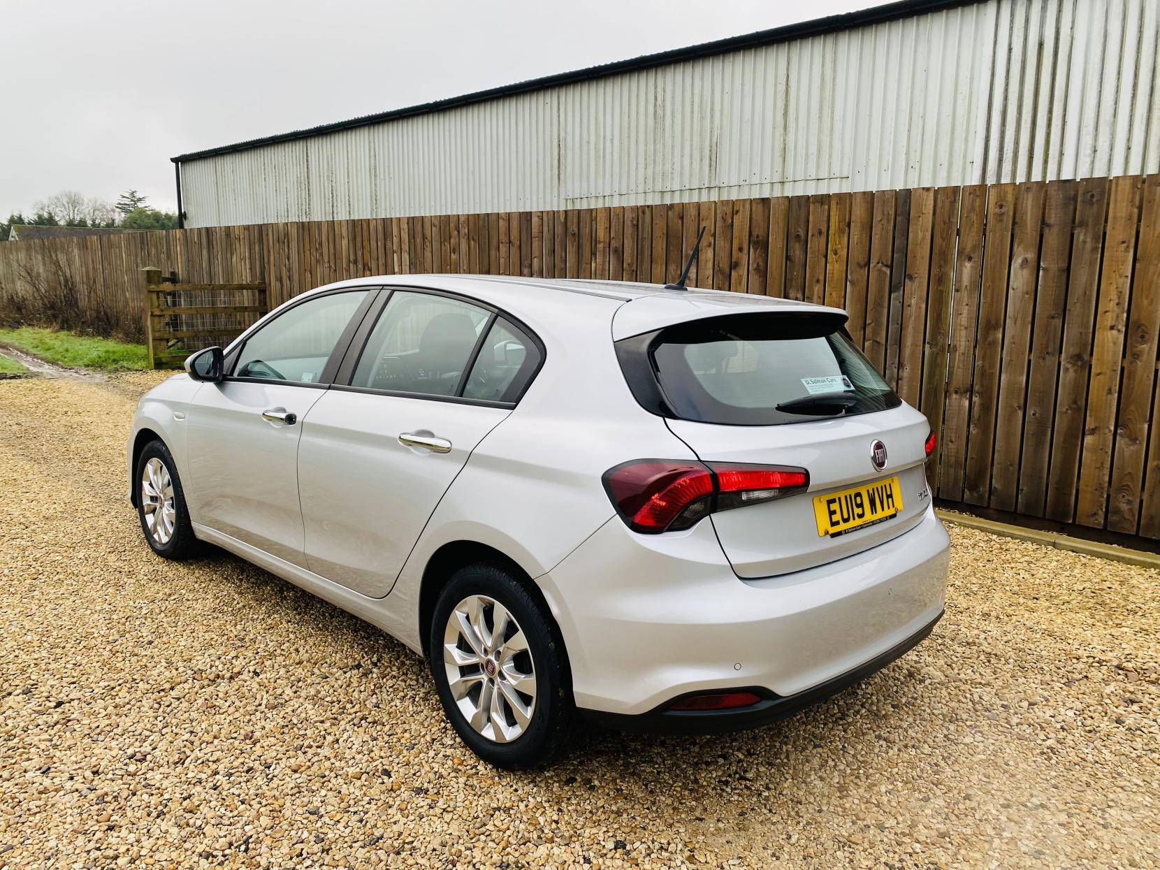 Fiat Tipo 1.4 MPI Easy Plus Hatchback 5dr Petrol Manual Euro 6 (95 ps)