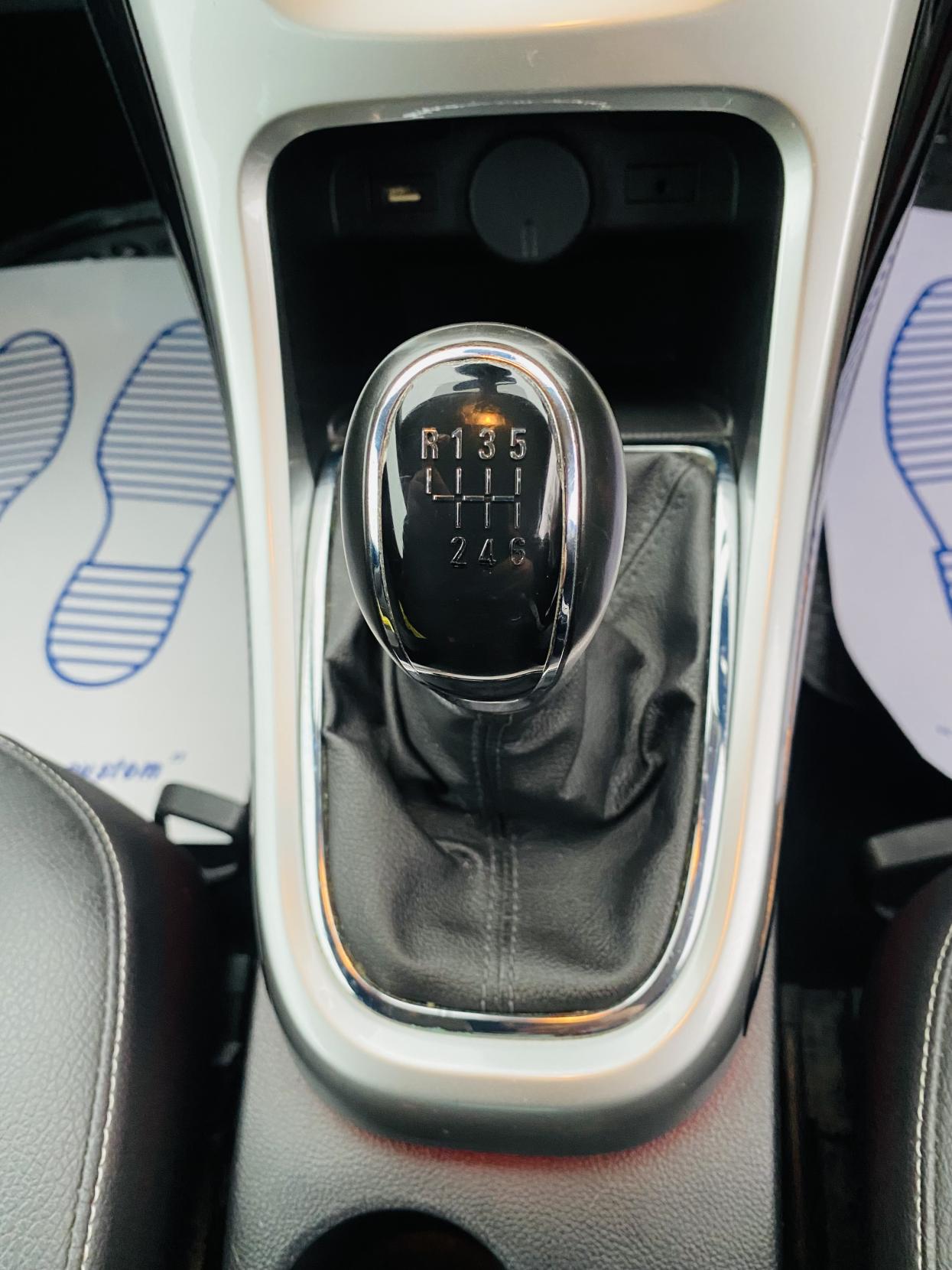 Vauxhall Astra GTC 1.4i Turbo SRi Coupe 3dr Petrol Manual Euro 6 (s/s) (140 ps)