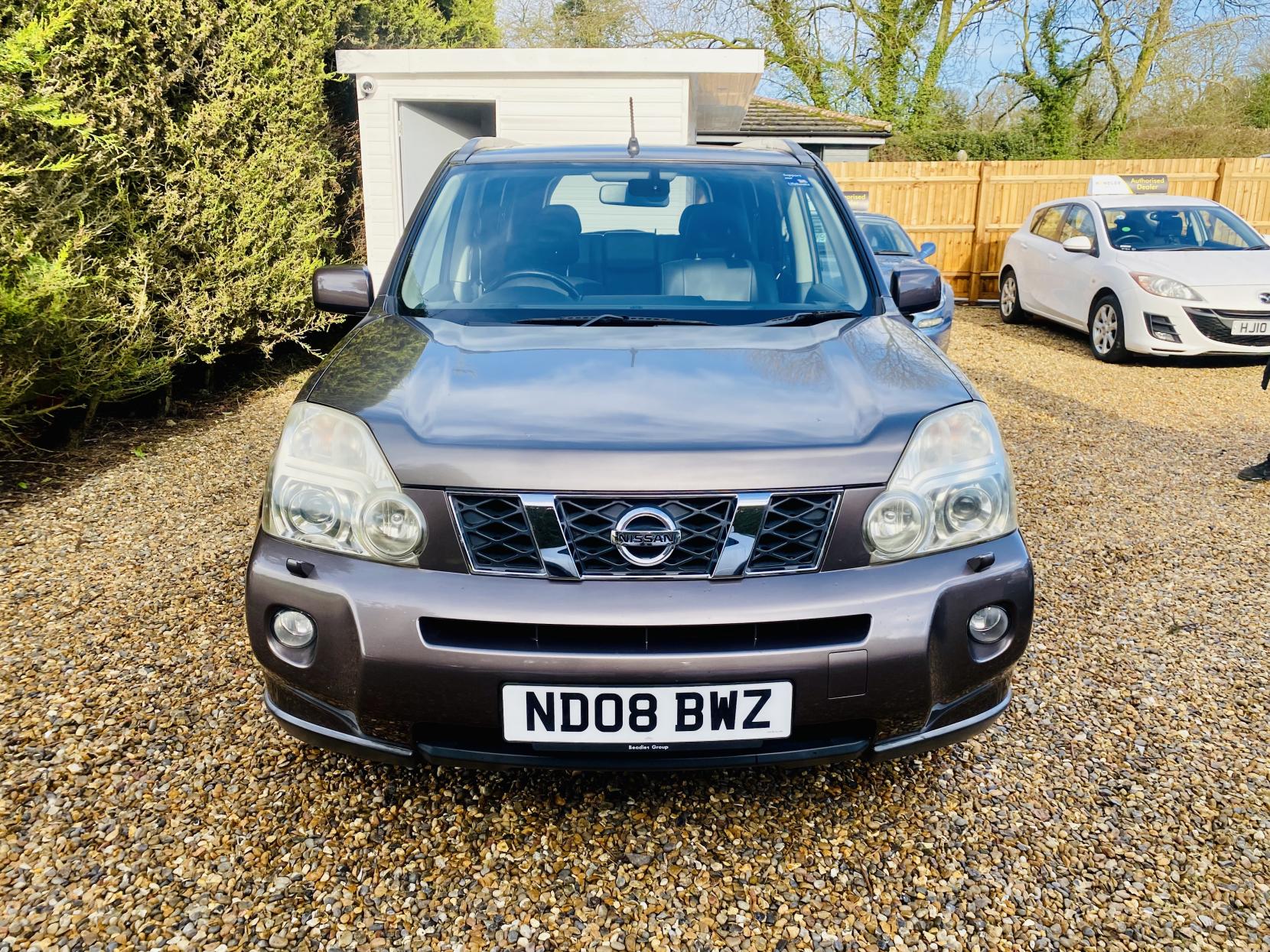 Nissan X-Trail 2.0 dCi Aventura Explorer SUV 5dr Diesel Auto 4WD Euro 4 (150 ps)