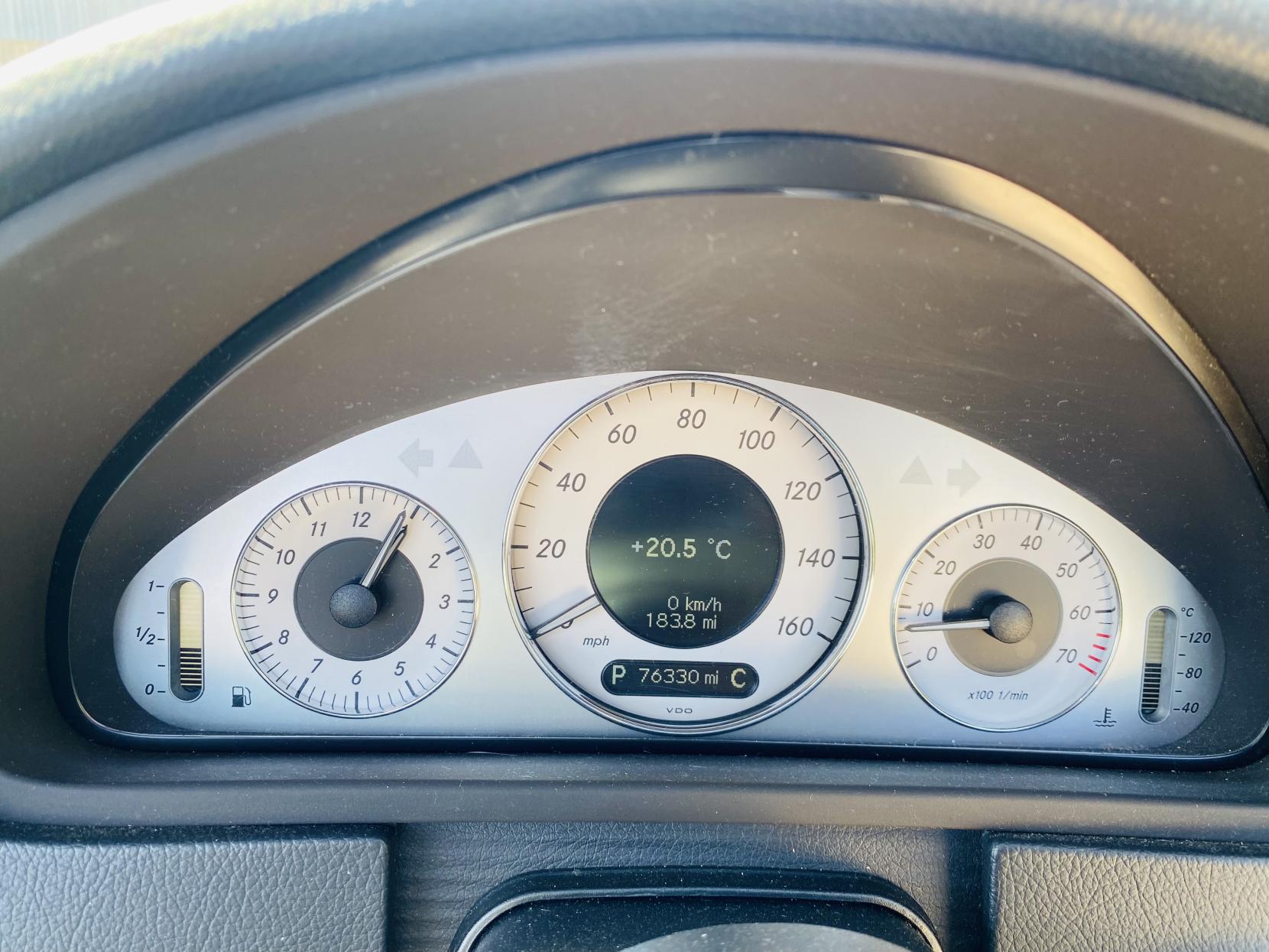 Mercedes-Benz CLK 3.0 CLK280 Sport Cabriolet 2dr Petrol 7G-Tronic (229 g/km, 231 bhp)