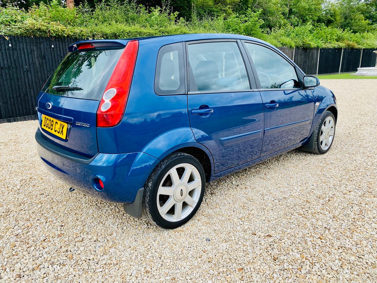 Ford Fiesta 1.4 Zetec Blue Edition Hatchback 5dr Petrol Manual (147 g/km, 79 bhp)