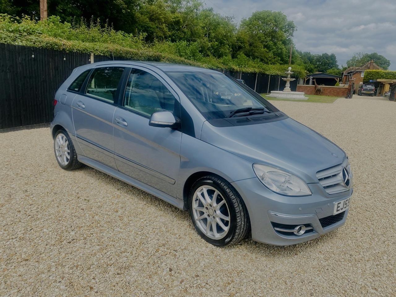 Mercedes-Benz B Class 1.5 B160 Sport MPV 5dr Petrol CVT (166 g/km, 95 bhp)