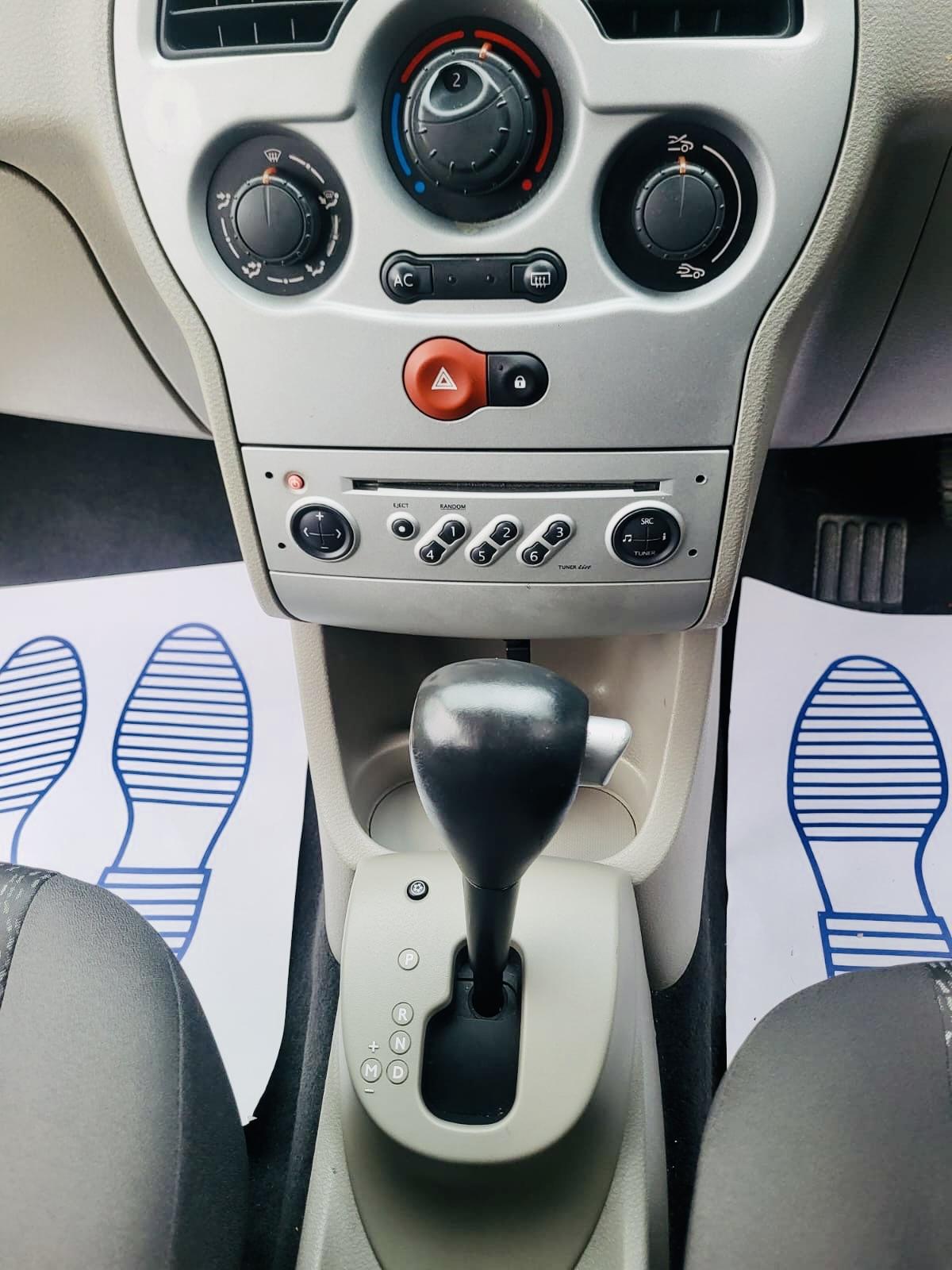 Renault Modus 1.6 16v Dynamique Hatchback 5dr Petrol Automatic (185 g/km, 110 bhp)