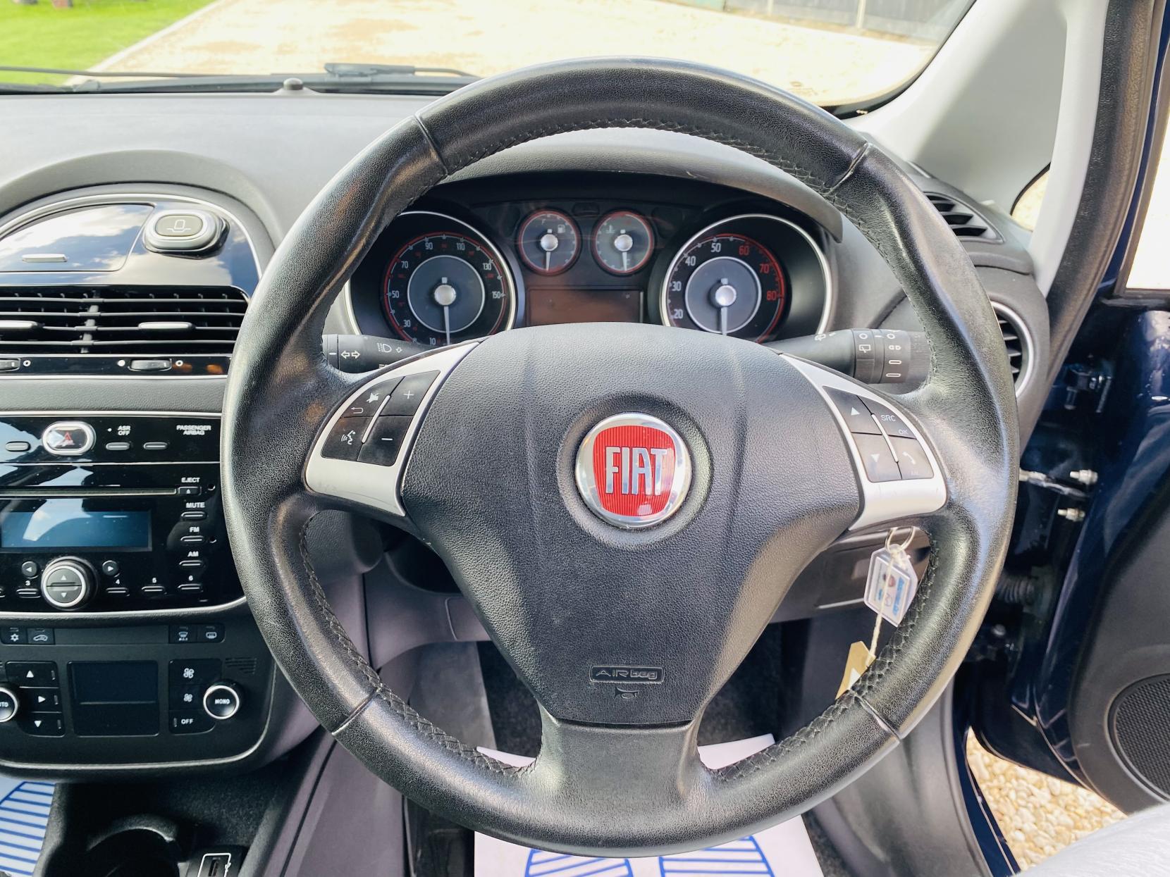Fiat Punto 1.2 Easy + Hatchback 5dr Petrol Euro 6 (69 bhp)