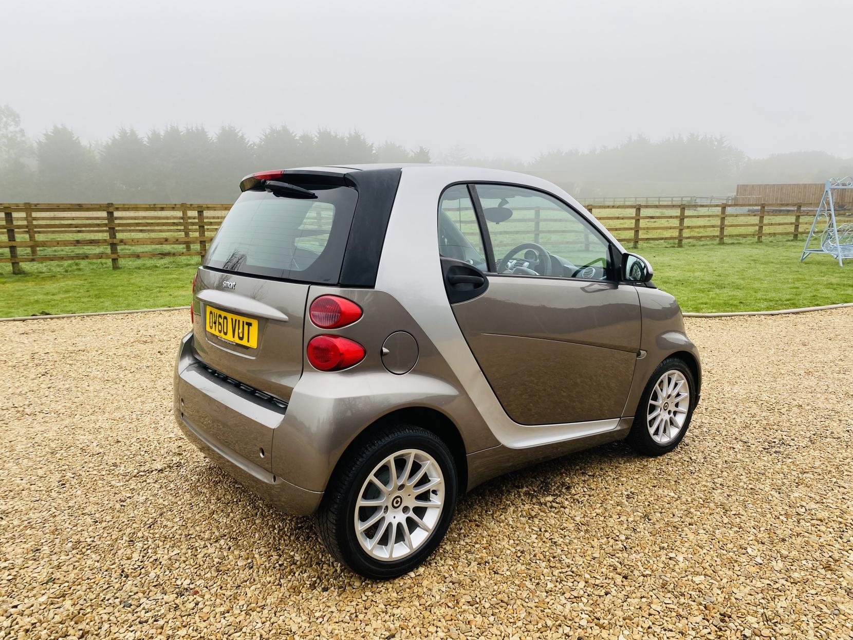 Smart fortwo 1.0 Passion Coupe 2dr Petrol SoftTouch Euro 5 (84 bhp)