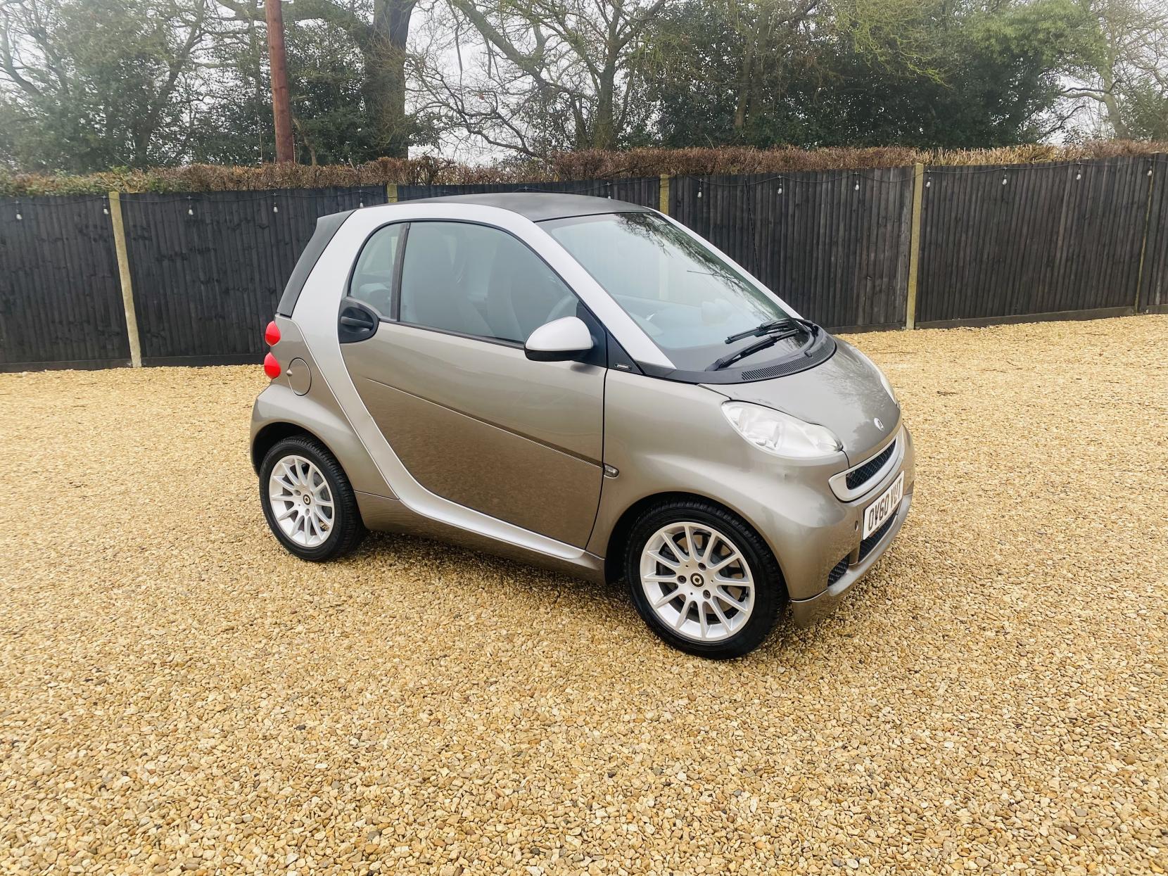 Smart fortwo 1.0 Passion Coupe 2dr Petrol SoftTouch Euro 5 (84 bhp)