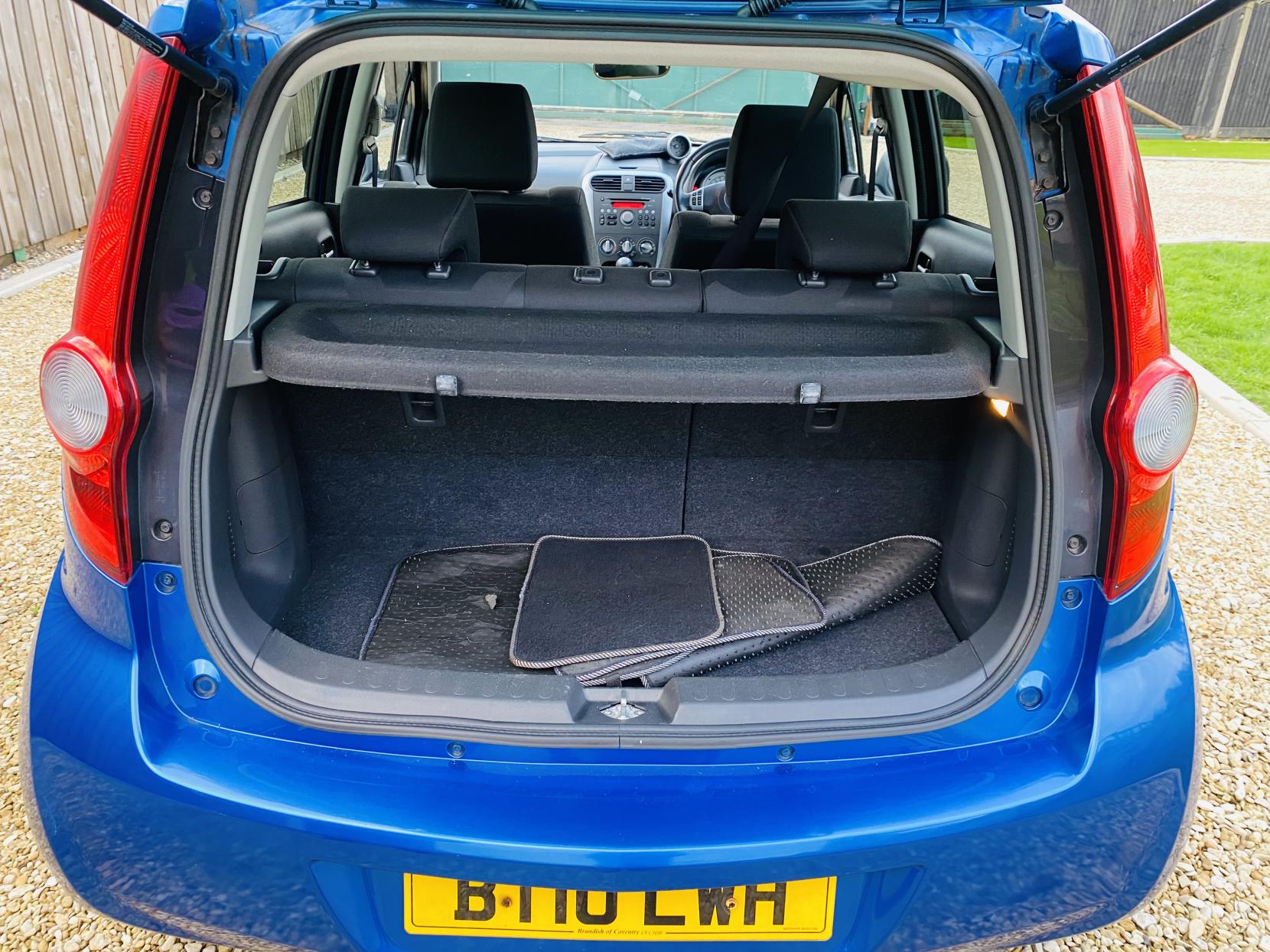 Vauxhall Agila 1.2 16V Design MPV 5dr Petrol Manual Euro 5 (85 ps)